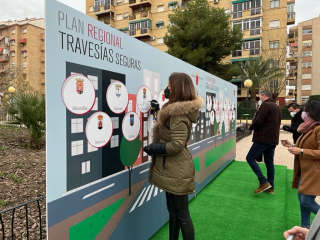 Ayuntamiento y Consejería suscriben el Plan de Travesías Seguras de la Región de Murcia