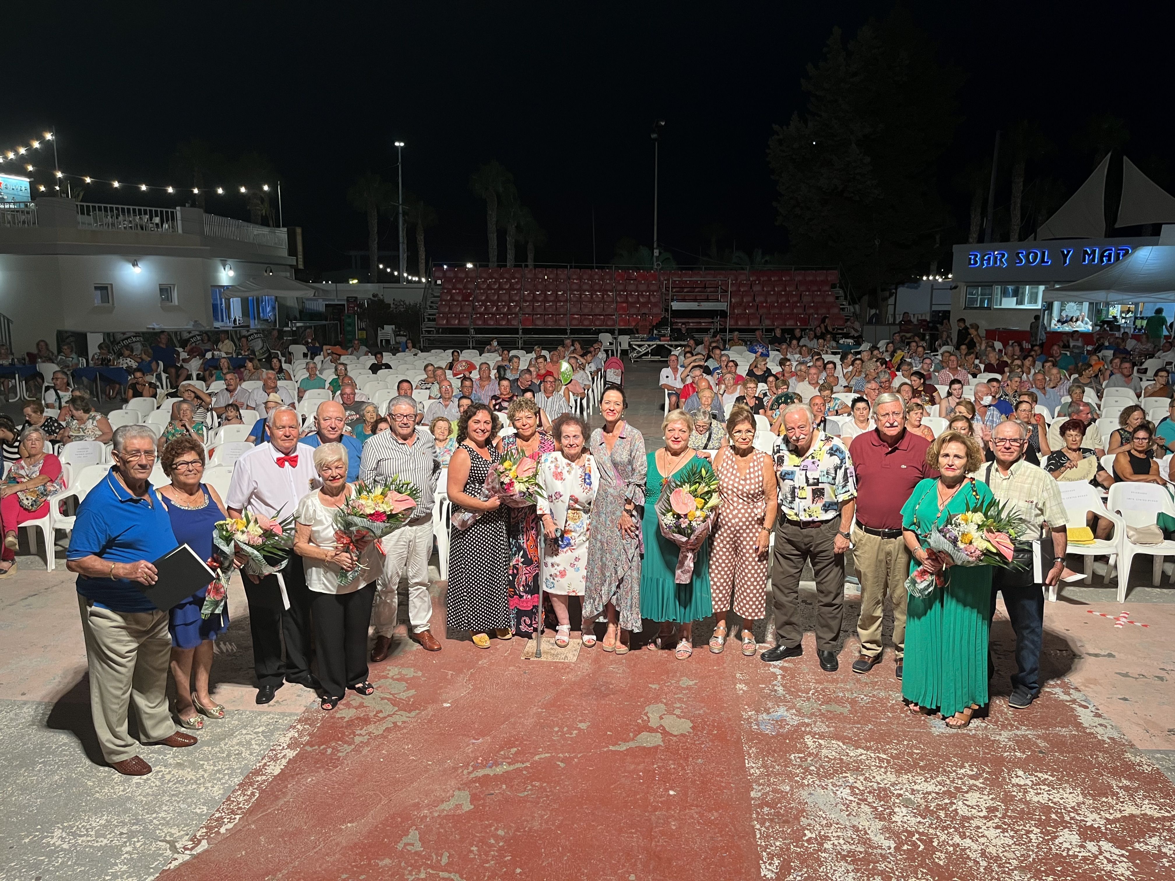 El Centro de la Tercera Edad homenajea a sus mayores en la Gala Edad de Oro