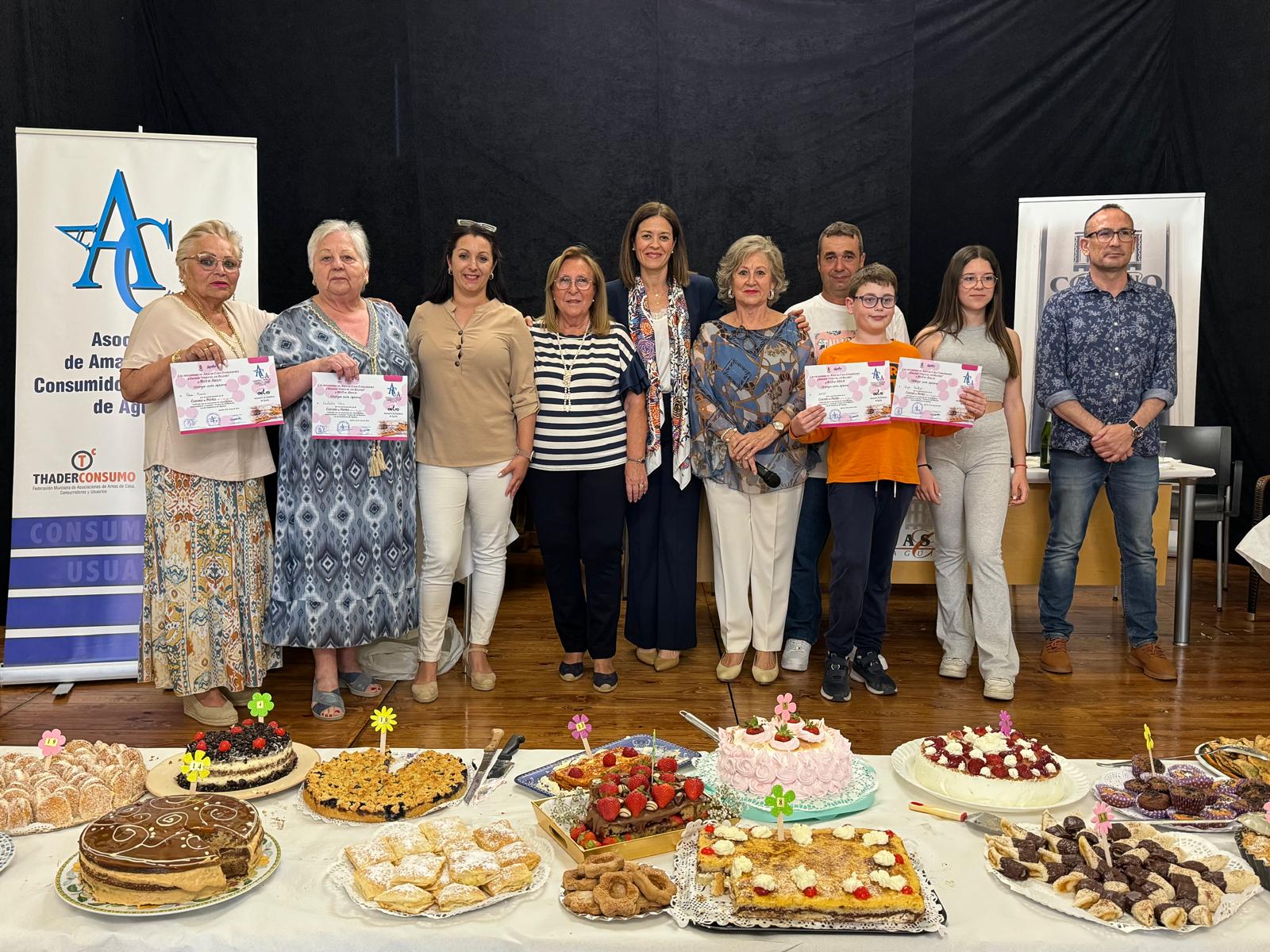 La asociación de Amas de Casa y ADIA celebran su tradicional Concurso de Postres