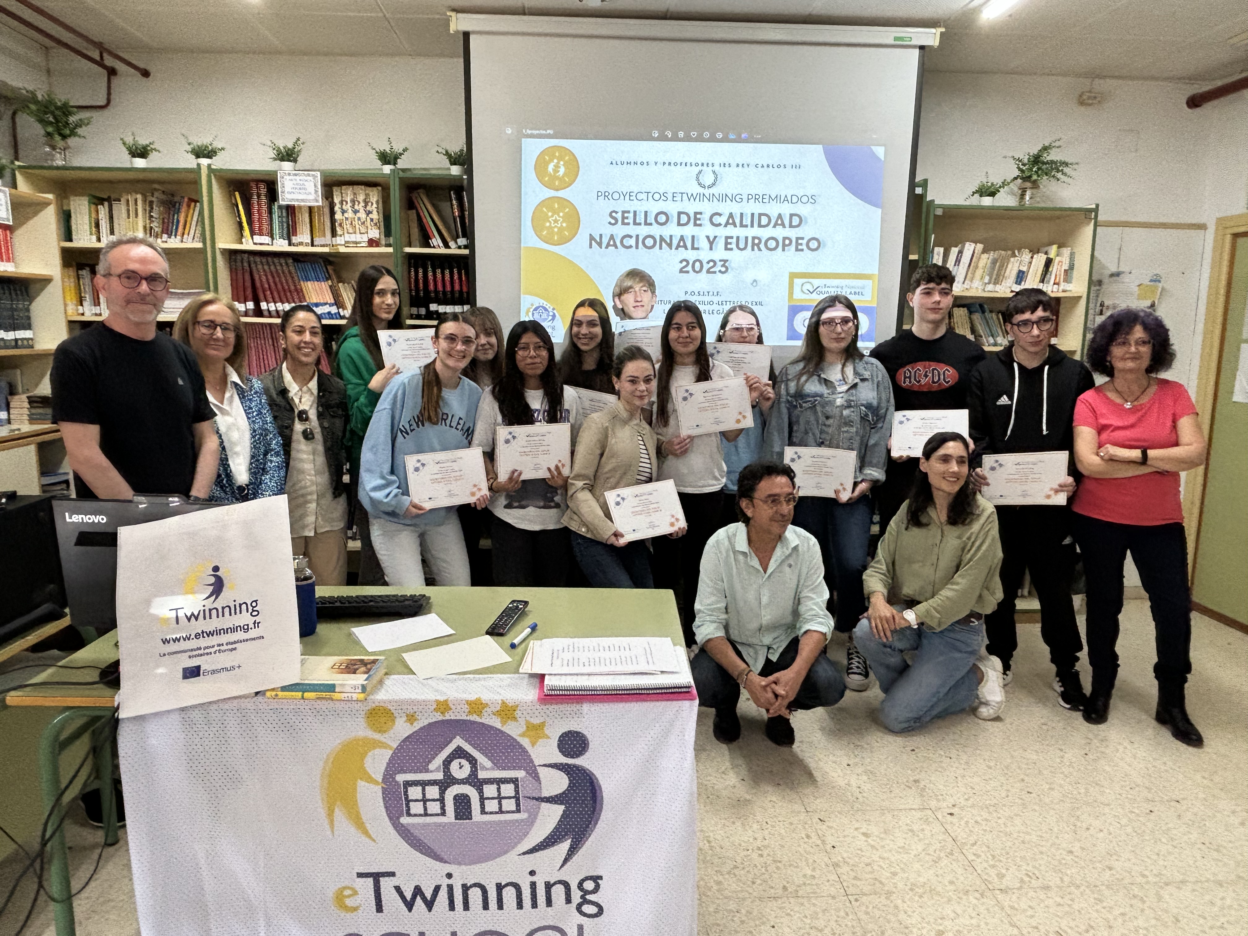 El IES Carlos III celebra la entrega de diplomas por sus proyectos eTwinning