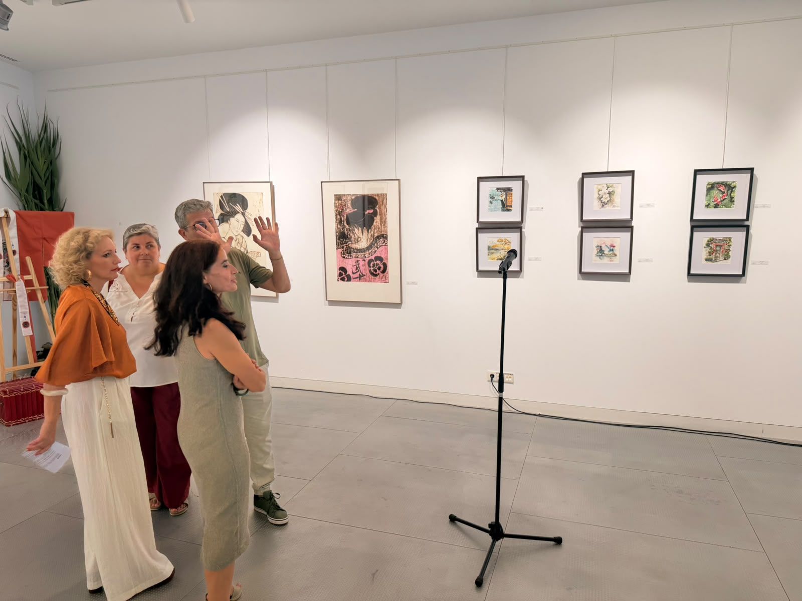 Inaugurada la exposición “NUMEN. Ilustraciones y esculturas” en el Auditorio y Palacio de Congresos Infanta doña Elena