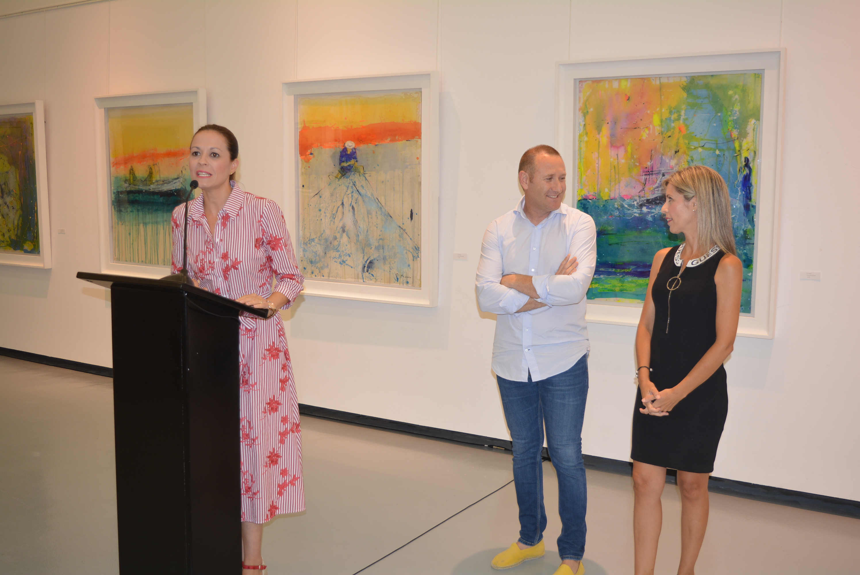 Pedro Miñarro expone su obra Ours&Co en el Auditorio de Águilas