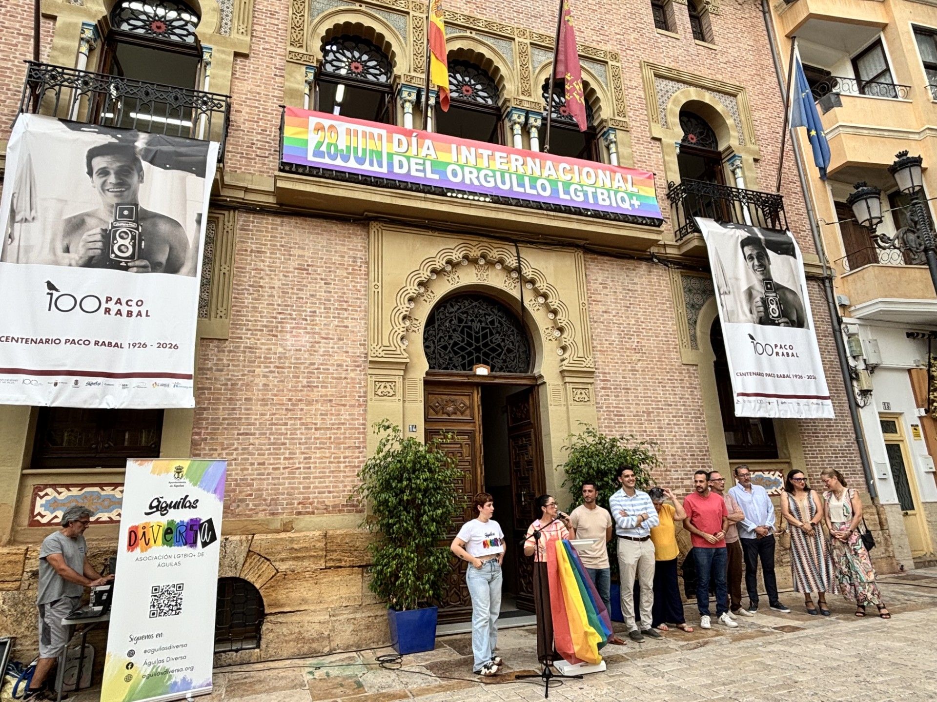 El Ayuntamiento de Águilas conmemora el Día Internacional del Orgullo LGTBIQ+ con un llamamiento a la libertad, la igualdad y el respeto