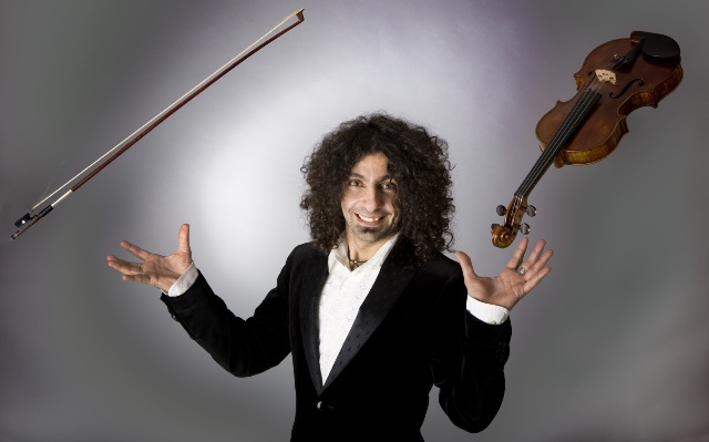 El afamado violinista Ara Malikian actuará el próximo jueves en el auditorio de Águilas  
