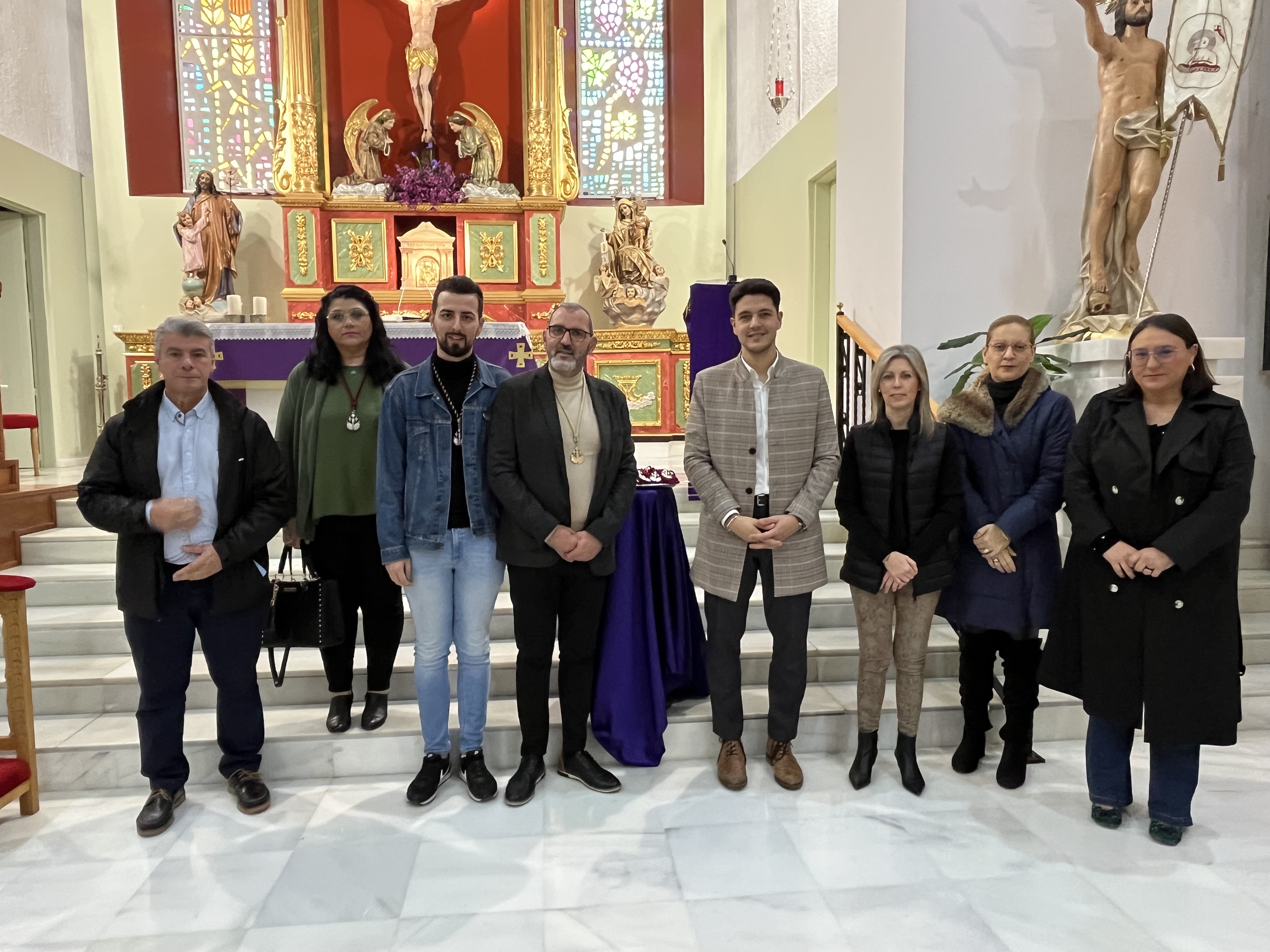 La Cofradía del Apóstol Santiago marca el inicio de la Cuaresma con la bendición de las medallas cofrades