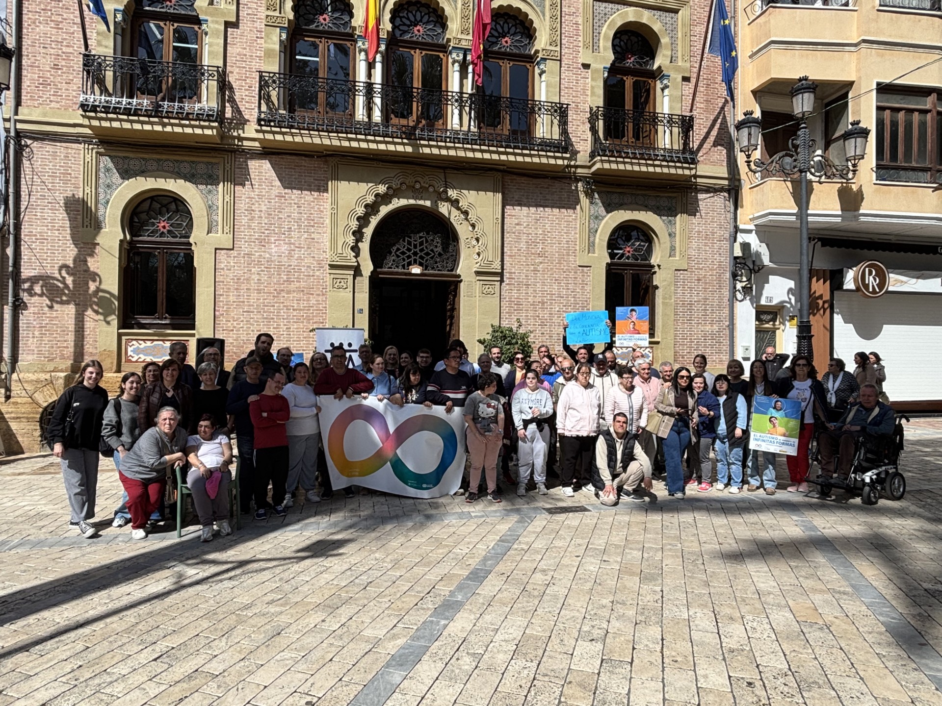 Águilas se suma a los actos en conmemoración del Día Mundial de Concienciación sobre el Autismo