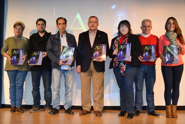 El Anuario de Águilas refleja 365 días de vida social y cultural en el municipio 