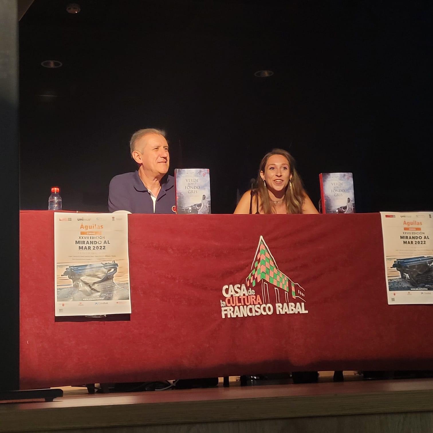 Hortensia Arcas presenta en Águilas “Verde sobre fondo gris”