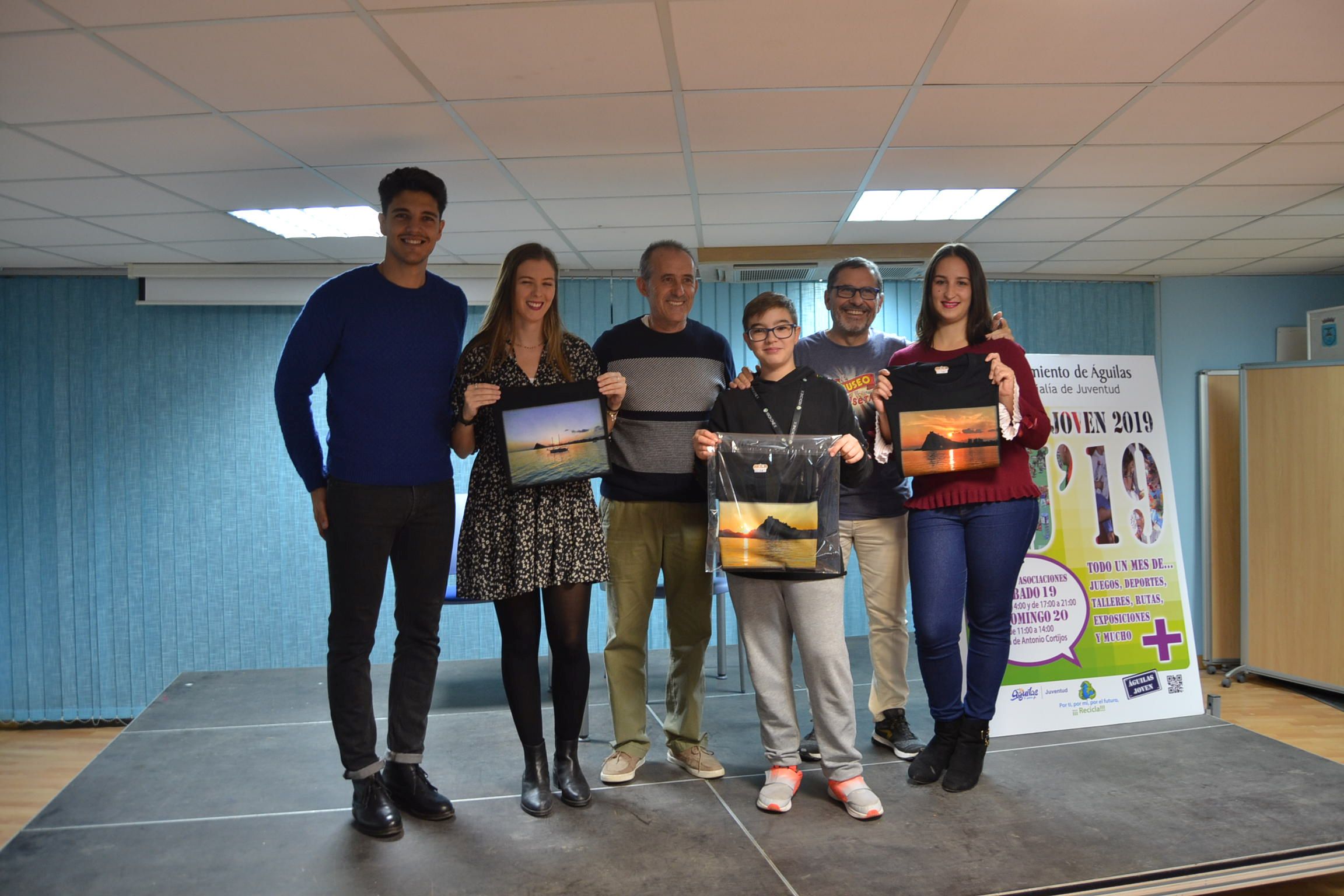 Sonia López logra el primer premio del concurso fotográfico Atardecer desde el mar