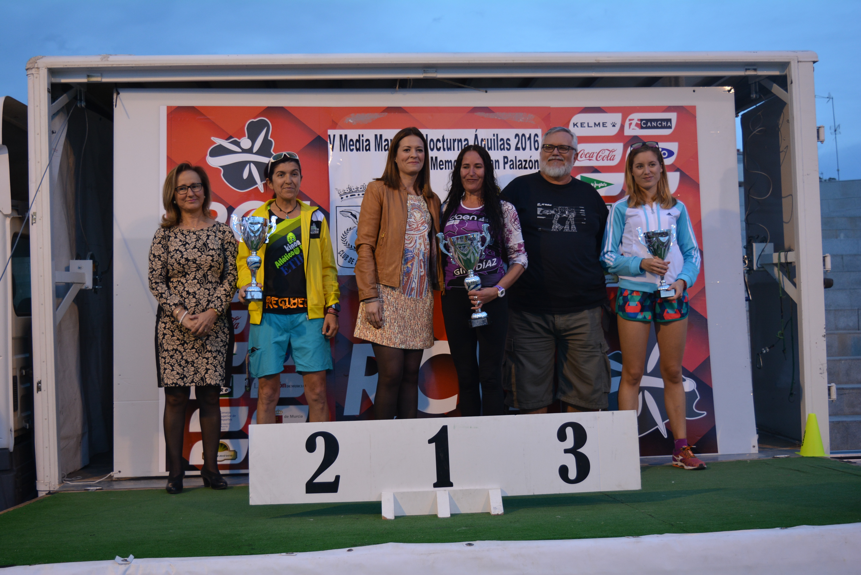 Más de 500 atletas se dan cita en la Media Maratón y 10 kilómetros Nocturnos