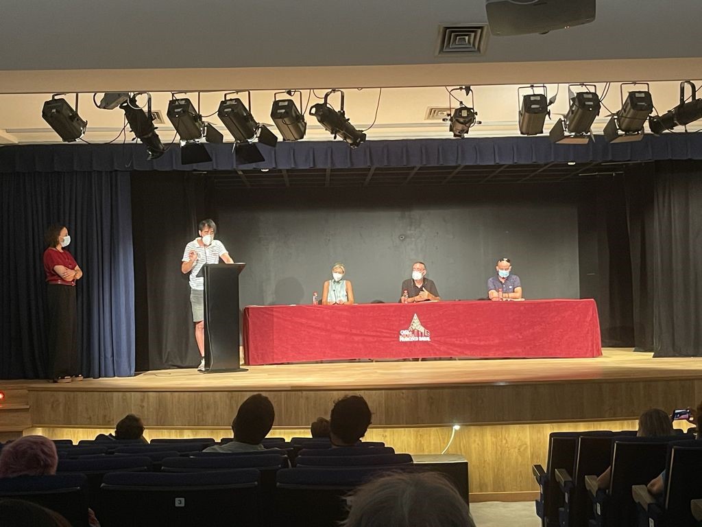 Pako Muñoz presenta en Águilas su libro “La ruta de las once cartas”