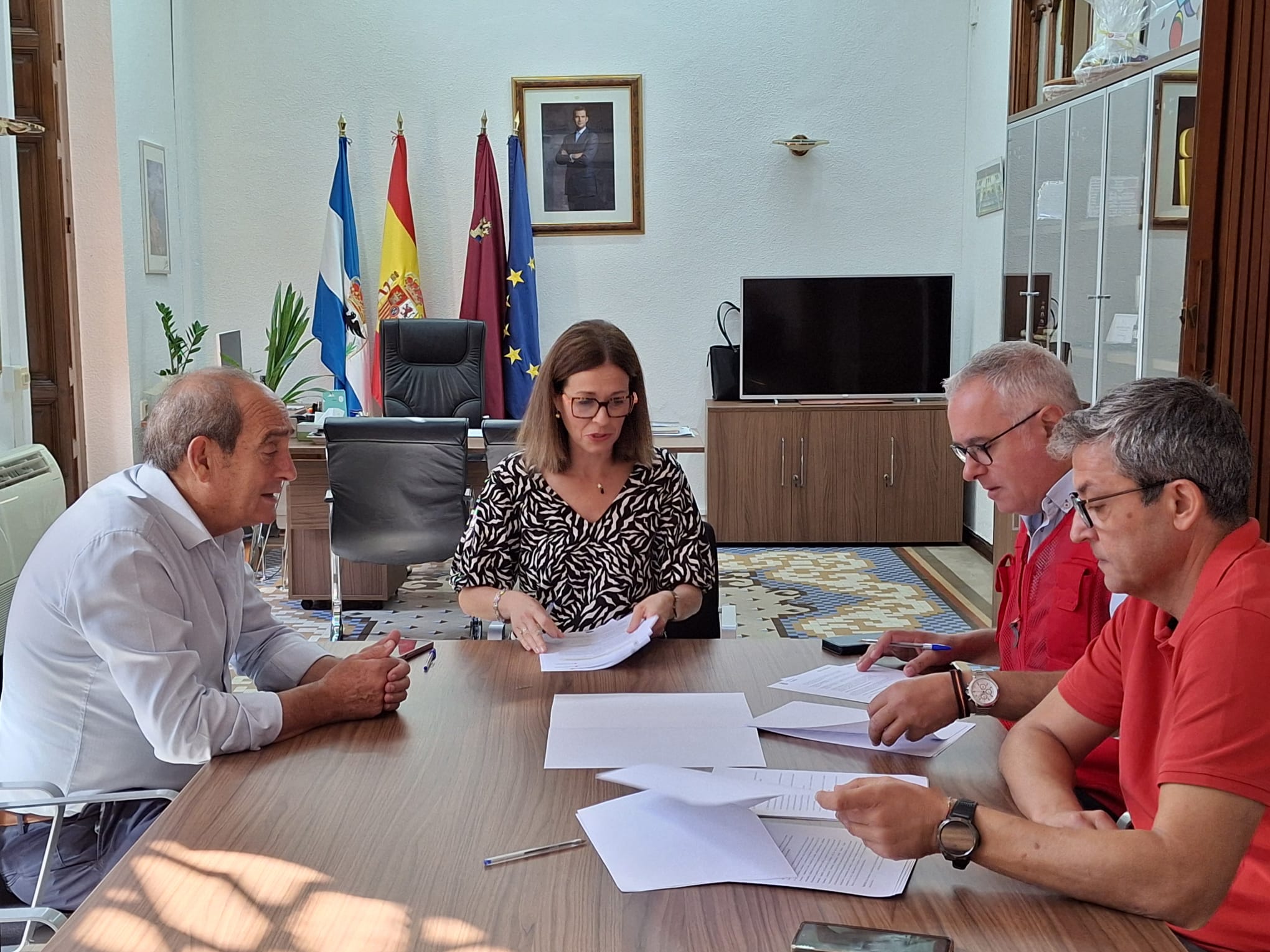 El Ayuntamiento firma un Convenio de Colaboración con Cruz Roja