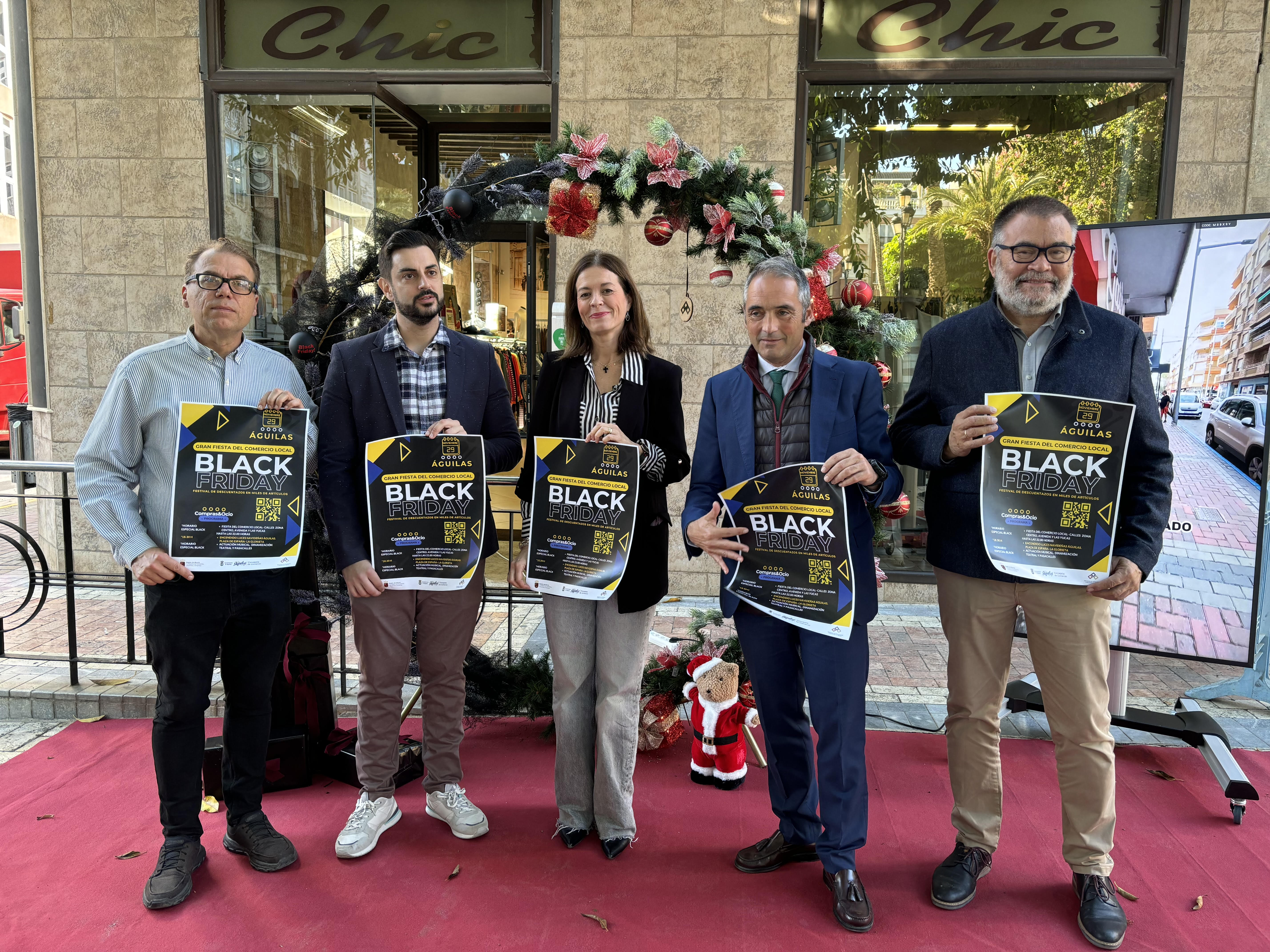 Los comerciantes de Águilas se preparan para ofrecer los mejores descuentos en el próximo Black Friday 