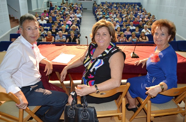 Los socios del Centro Municipal de la Tercera Edad celebran su XXVI Semana Cultural