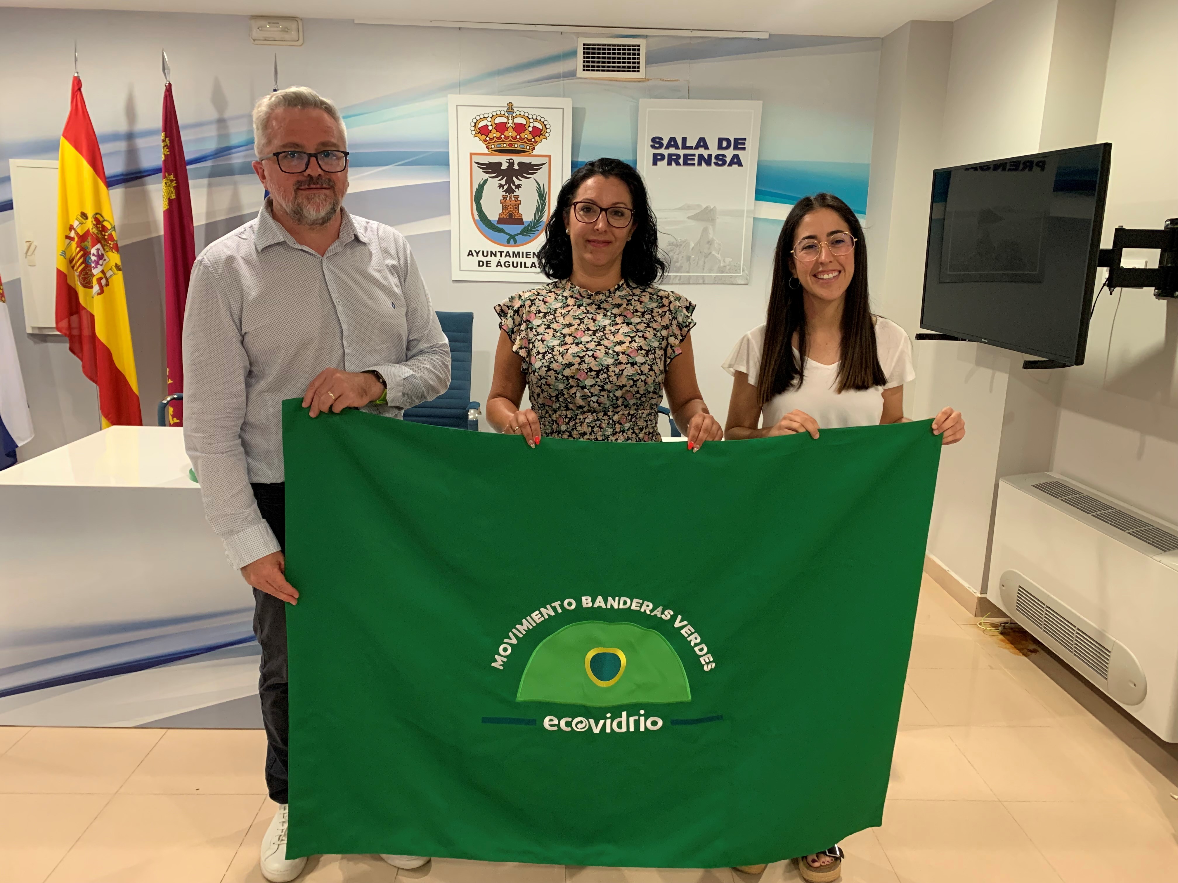 Águilas competirá este verano por conseguir la Bandera Verde de la sostenibilidad hostelera de Ecovidrio