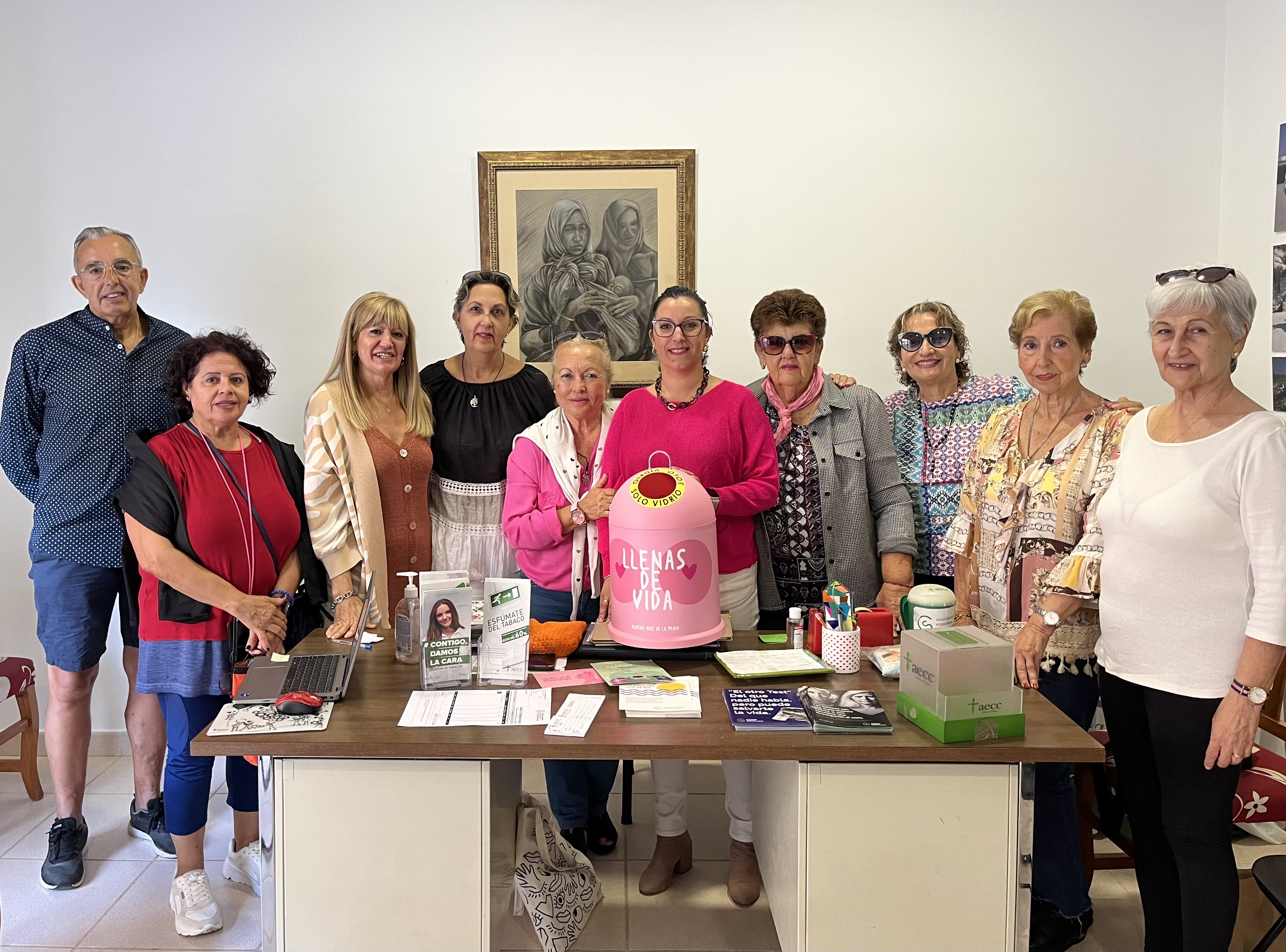 Ecovidrio lanza una edición de mini iglús cuyos beneficios van destinados a la investigación contra el cáncer de mama 