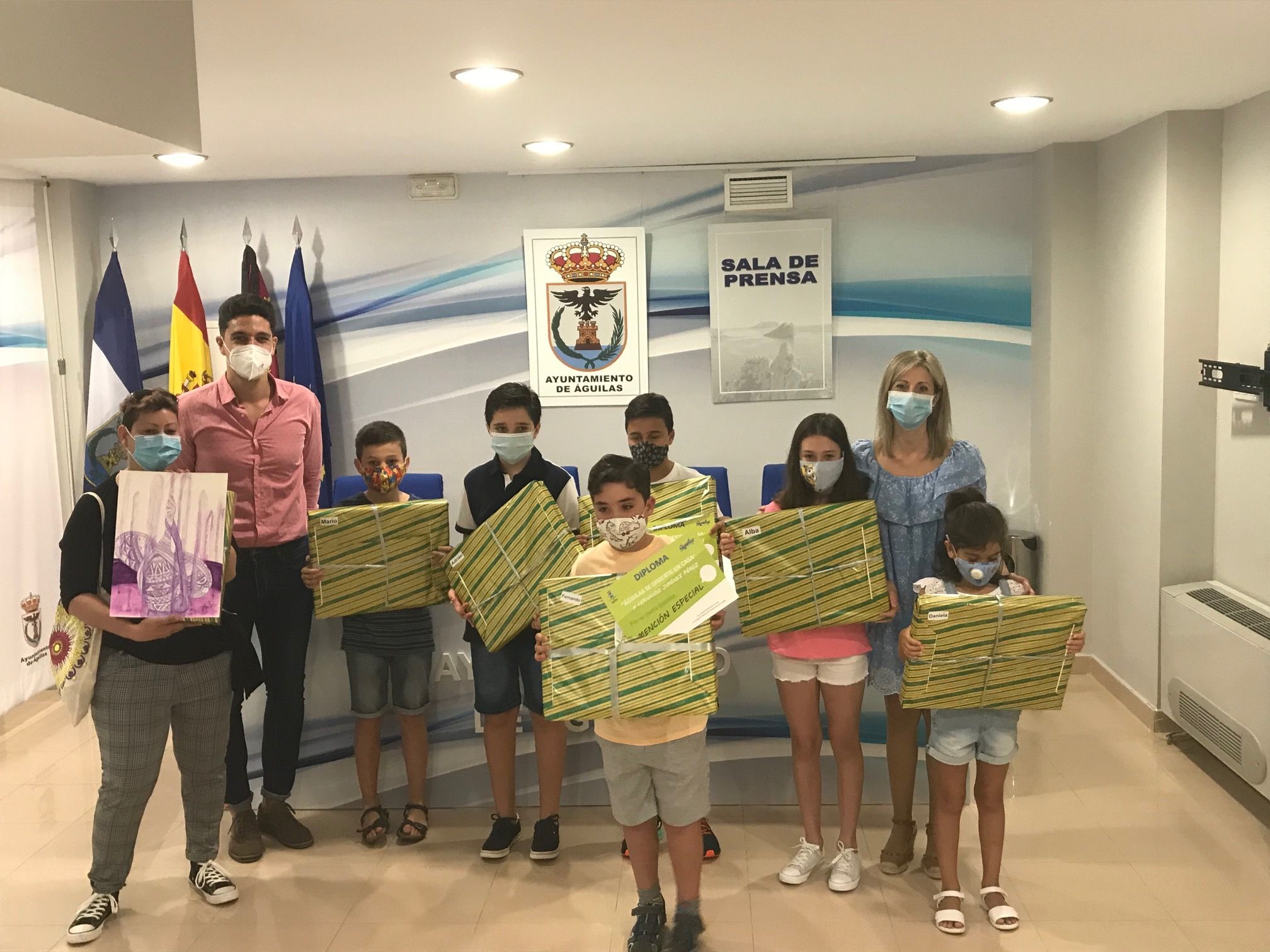 Los ganadores de las iniciativas Águilas se divierte en casa y CopyArt reciben sus premios