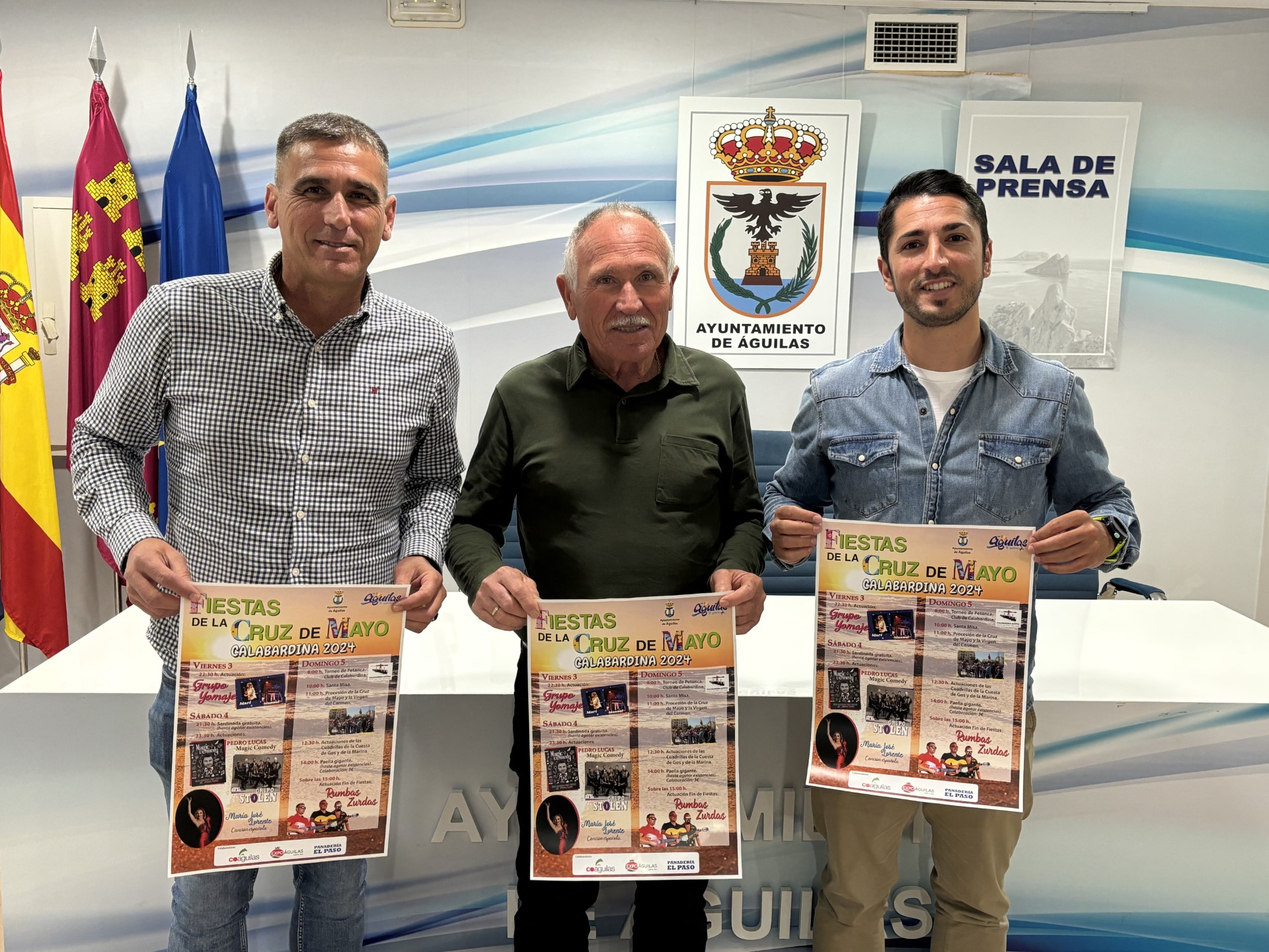 Calabardina se prepara para la fiesta de la Cruz de Mayo