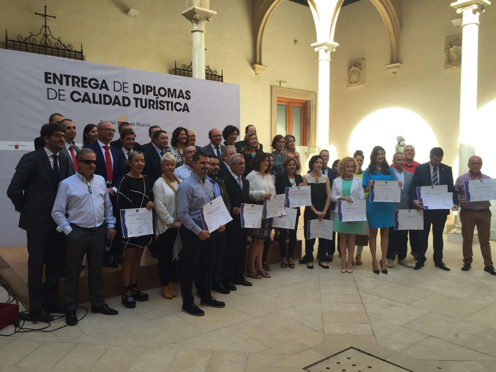 La oficina de turismo de Águilas es distinguida con un diploma de Calidad Turística