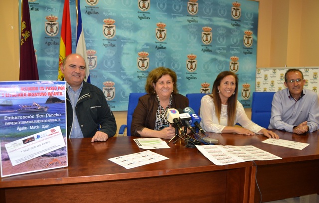 Paseos gratuitos en barco por la costa aguileña a cambio de productos para desayuno infantil   