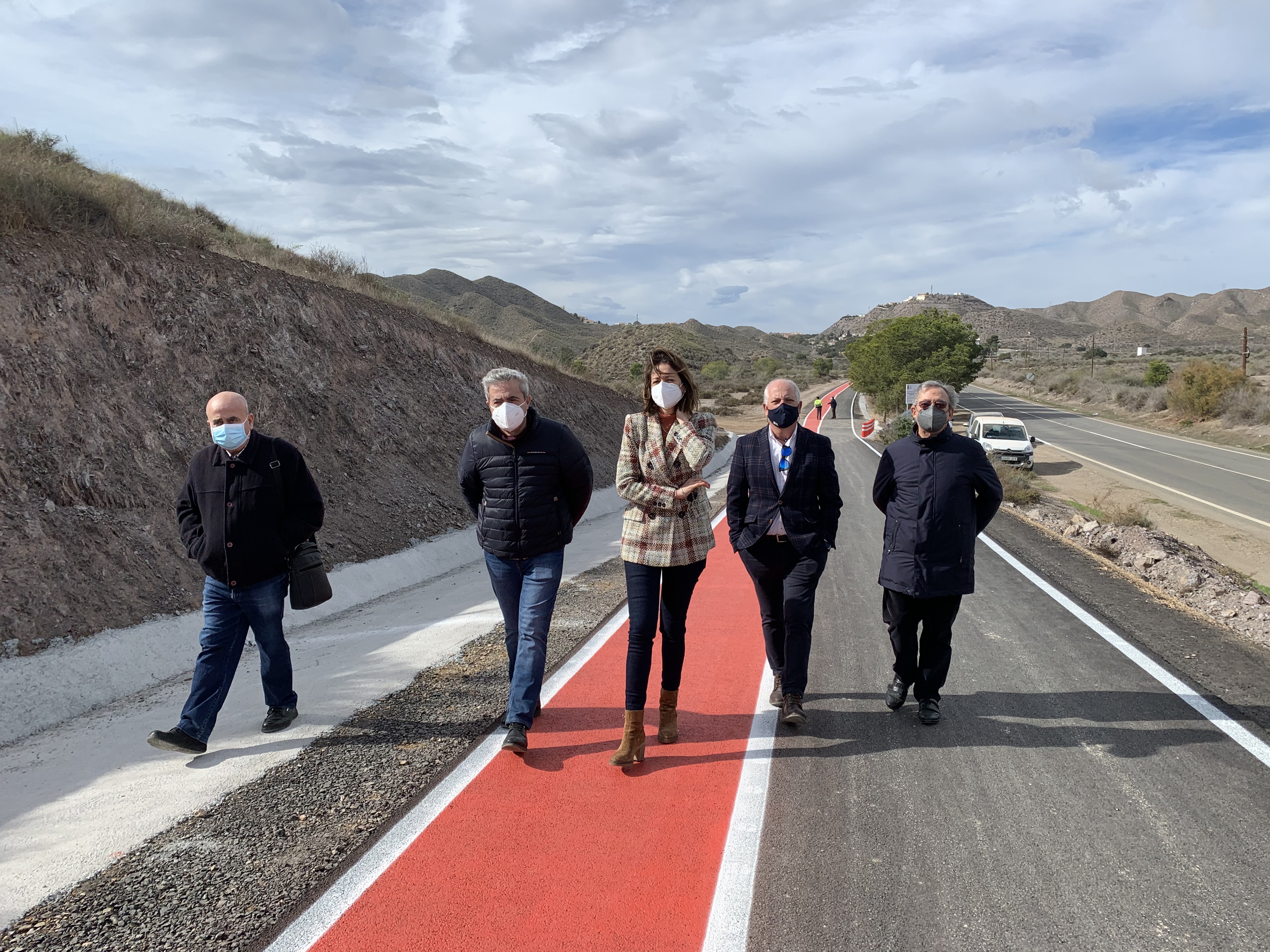 El Ayuntamiento recepciona la obra del Carril bici-peatonal de la RM-D15 