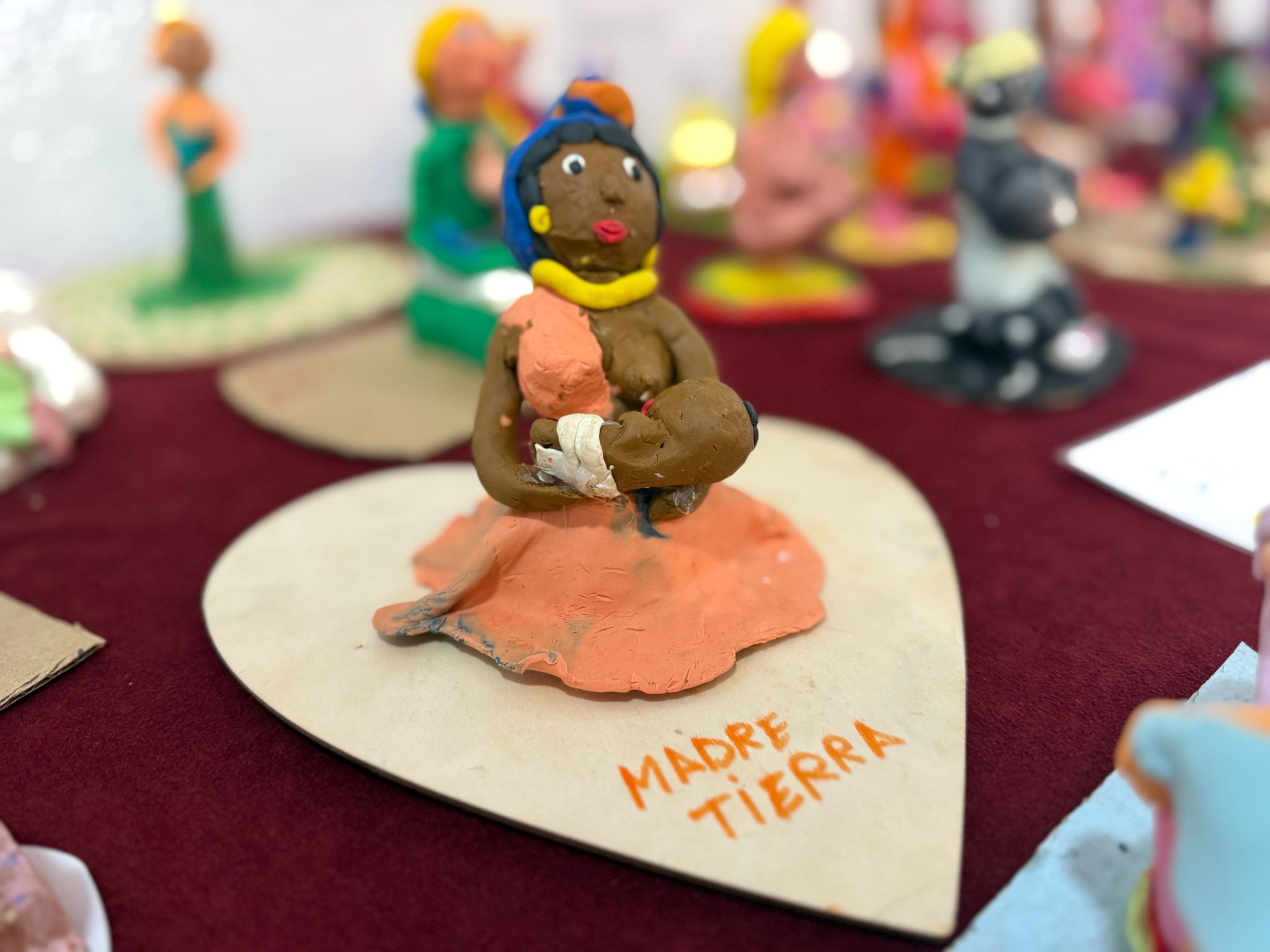 La Casa de Cultura acoge la exposición “Lactancia en Plastilina”