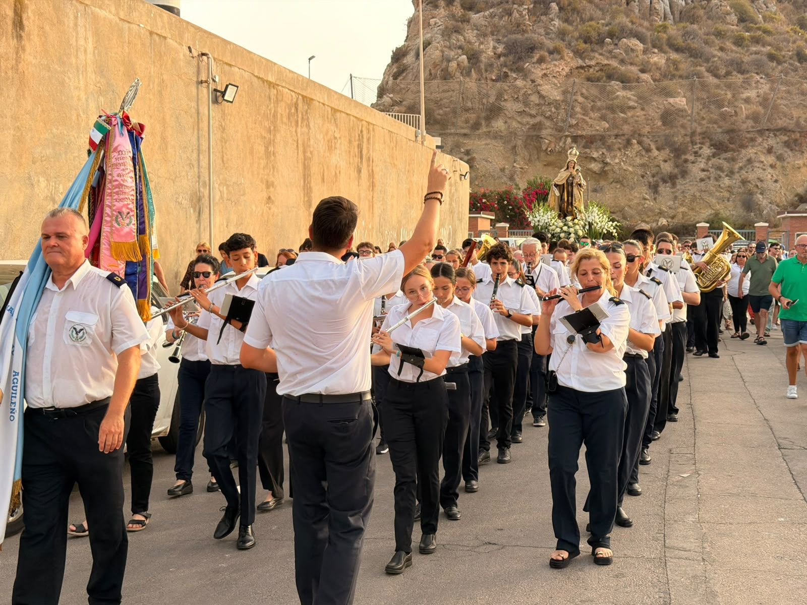 La procesión marinera pone el broche final a las fiestas de la Virgen del Carmen en Águilas