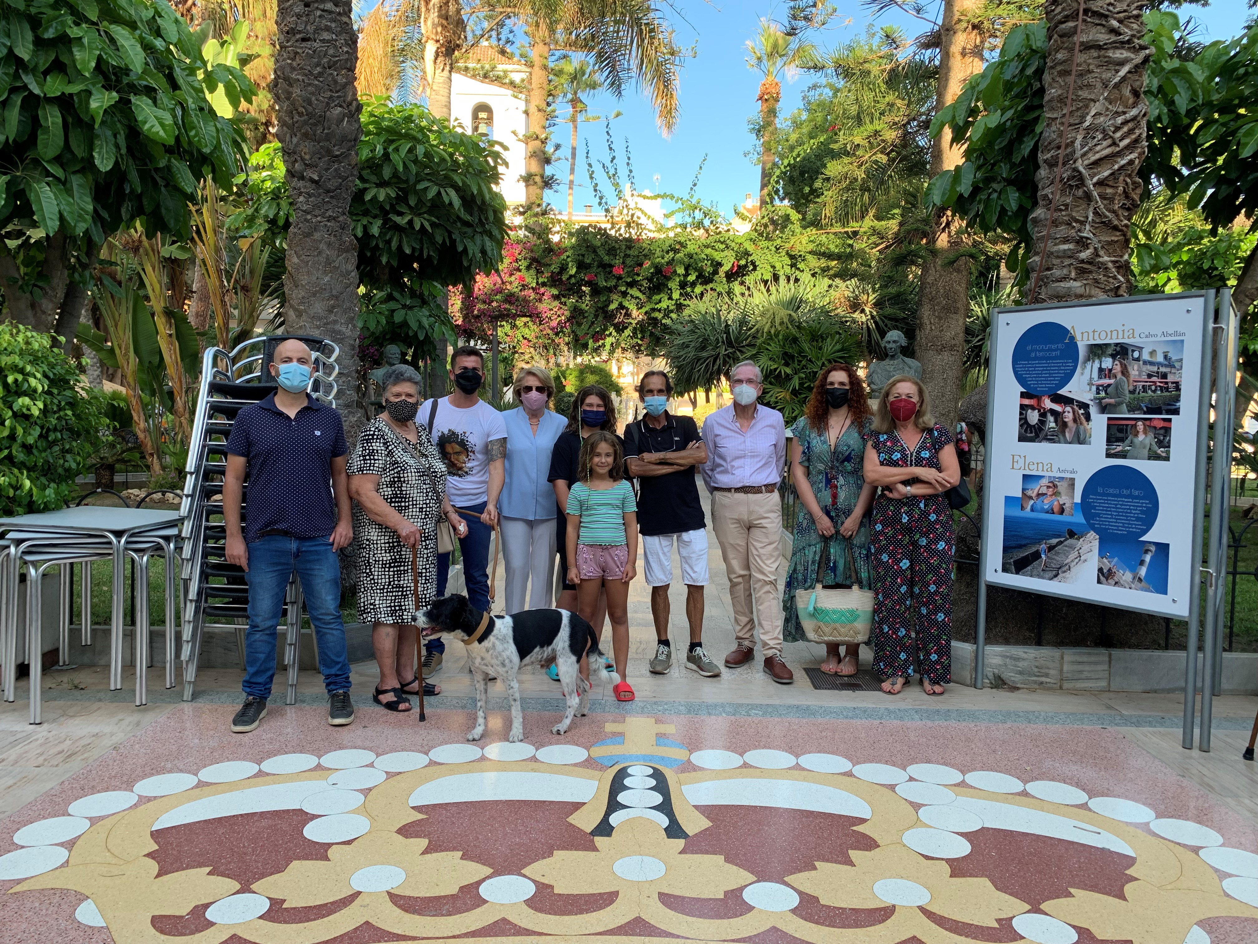 La Plaza de España acoge la exposición fotográfica “Mi rincón favorito” de Gabriel Muñiz