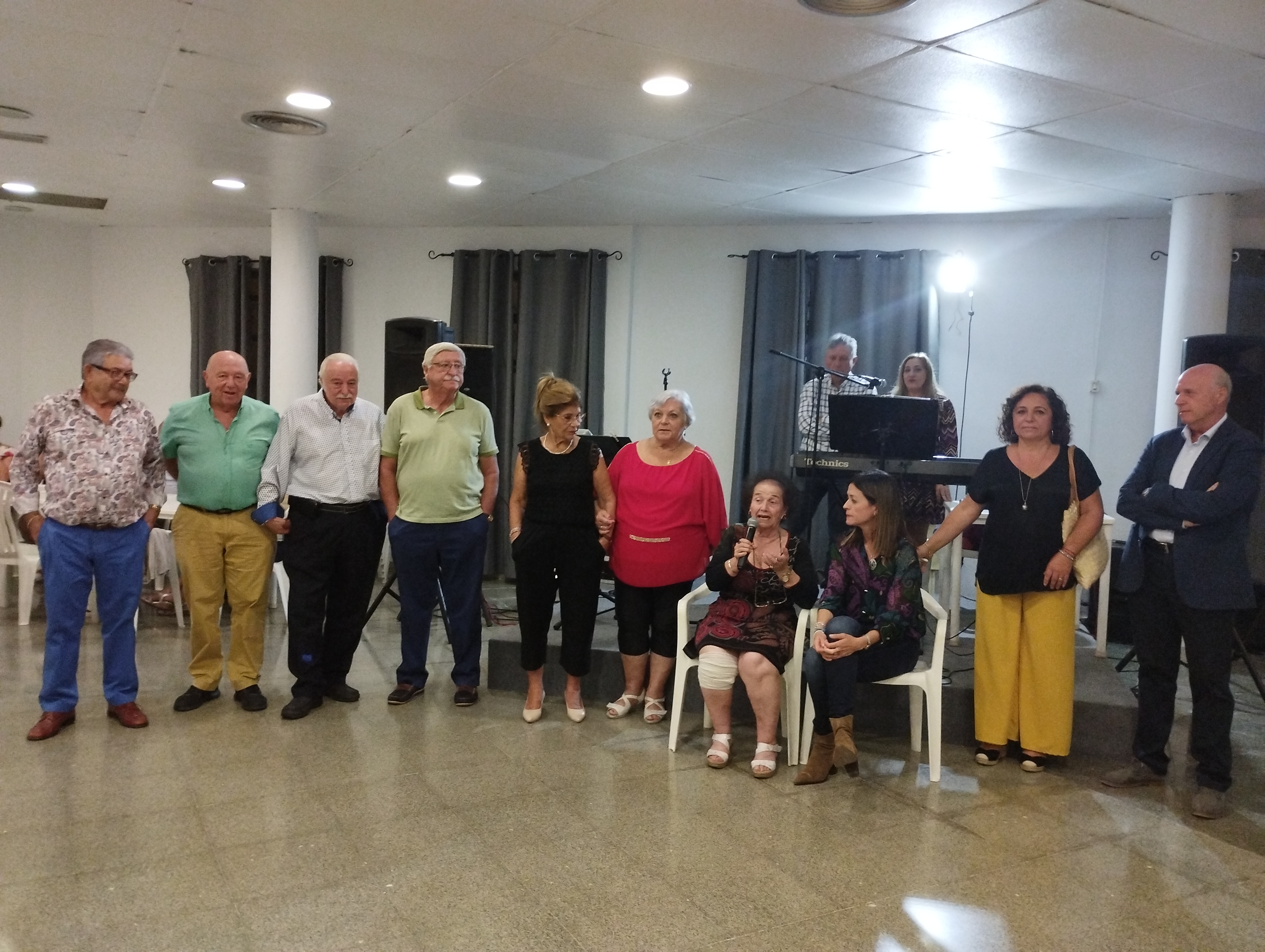 El Centro Municipal de la Tercera Edad conmemora el día de la Fiesta Nacional de España