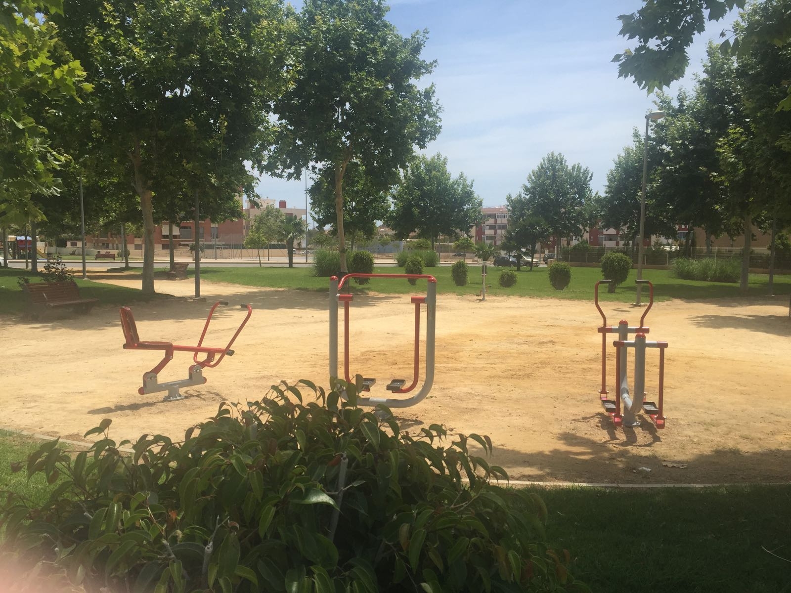 El Ayuntamiento pone en marcha un espacio biosaludable para fomentar la práctica deportiva