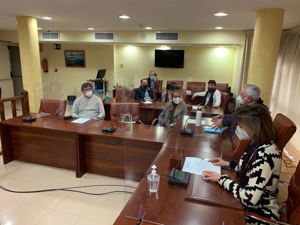 El Ayuntamiento pedirá a la CARM y al Ministerio de Hacienda que autoricen la concesión de ayudas directas al sector de la Hostelería y el Comercio, tal y como marcan los informes jurídicos