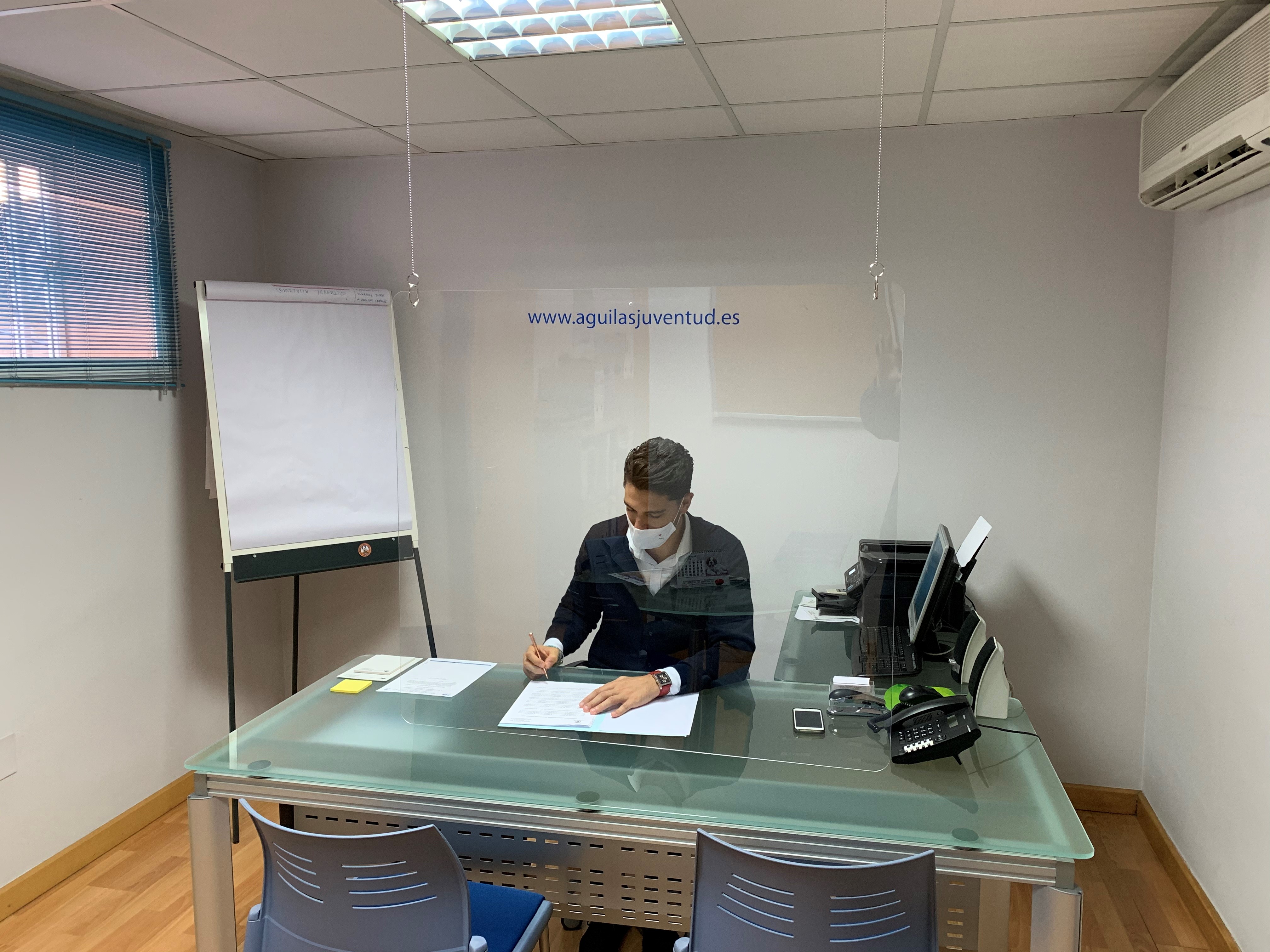 Con más de dos años de retraso, comienzan a llegar las ayudas al alquiler para jóvenes