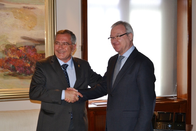 El alcalde de Águilas solicita a Valcárcel ayuda para construir un puente para el tráfico rodado sobre la Rambla de las Culebras