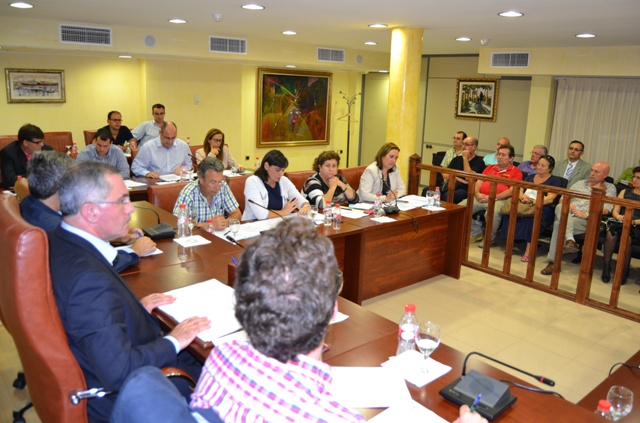 Distinción de Hijo Adoptivo de Águilas para el director de la banda titular y de la escuela del Patronato Musical Aguileño    