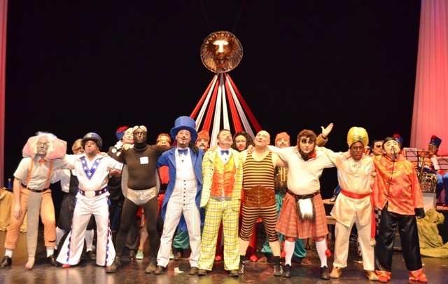 El Auditorio de Águilas acoge la actuación de la murga ‘Los Ciegos, Ciegos Perdíos’ 