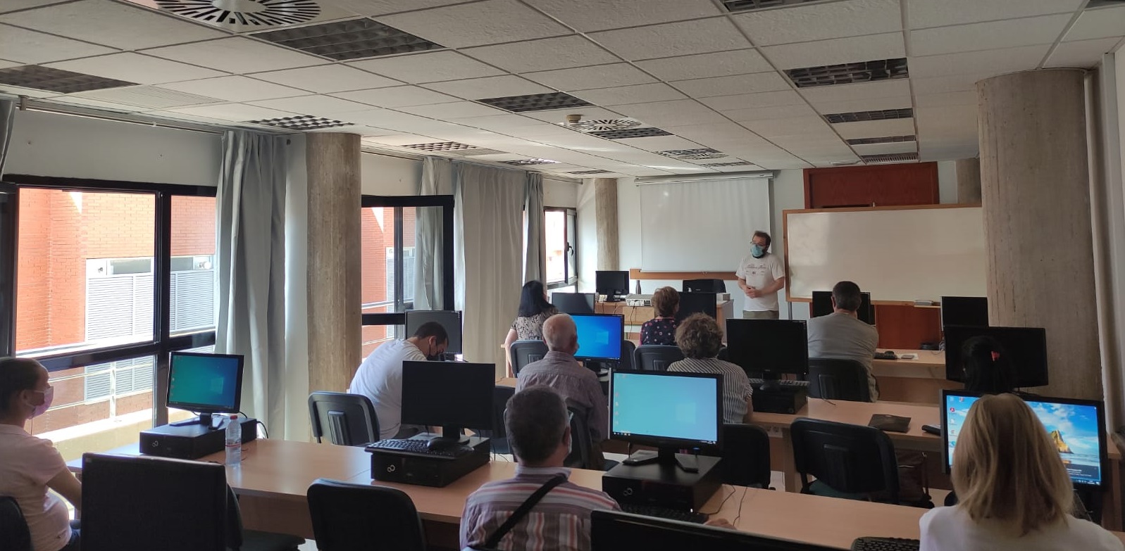 Abierto el plazo de inscripción en los cursos gratuitos de informática financiados con fondos Next Generation EU 