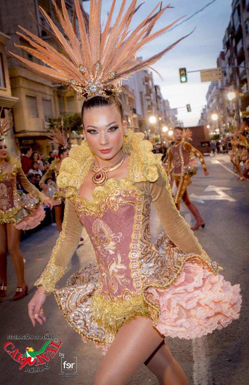 Desfile del Domingo 7 de Febrero parte 1