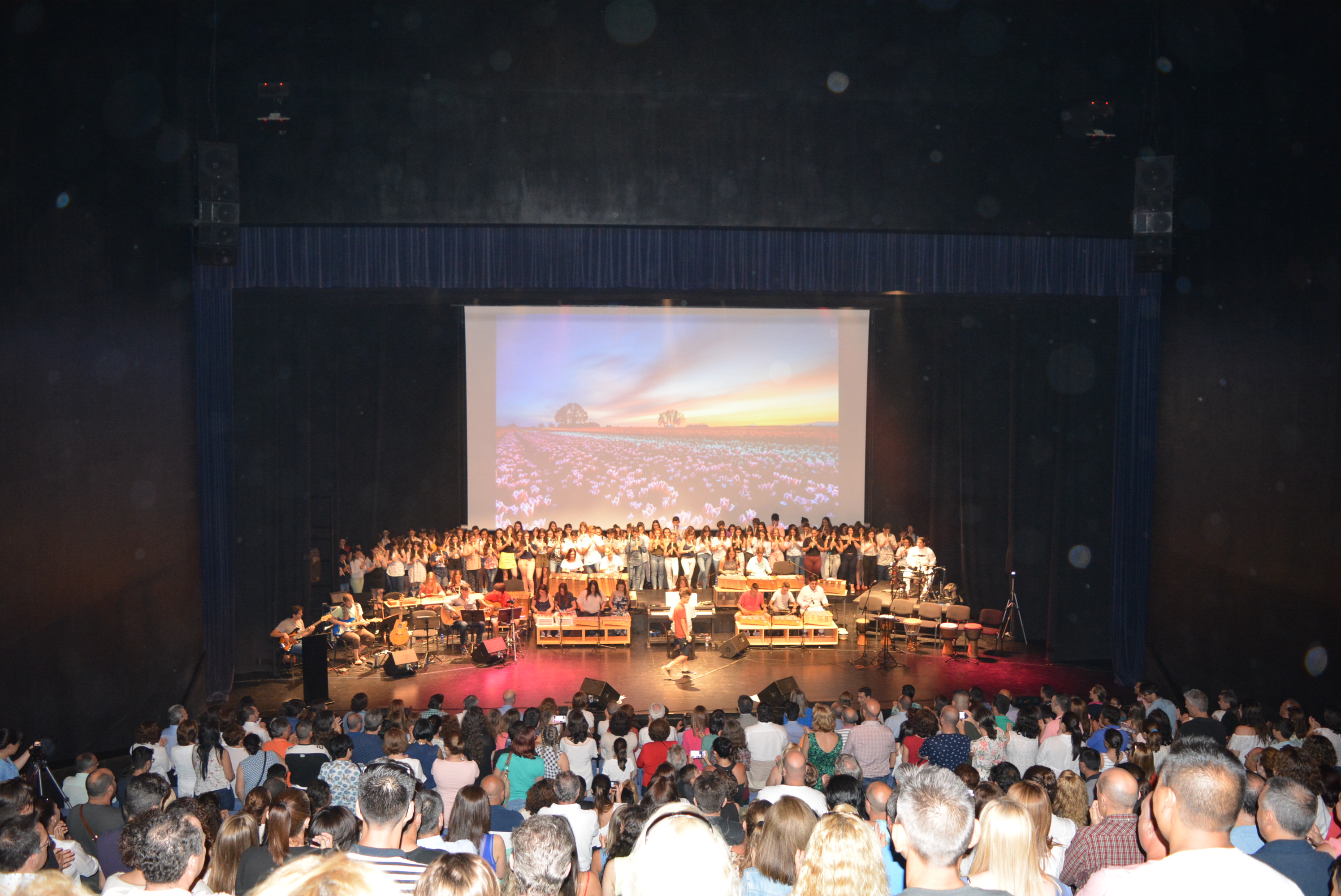 Más de 300 alumnos participan en el Concierto de fin de curso del IES Europa