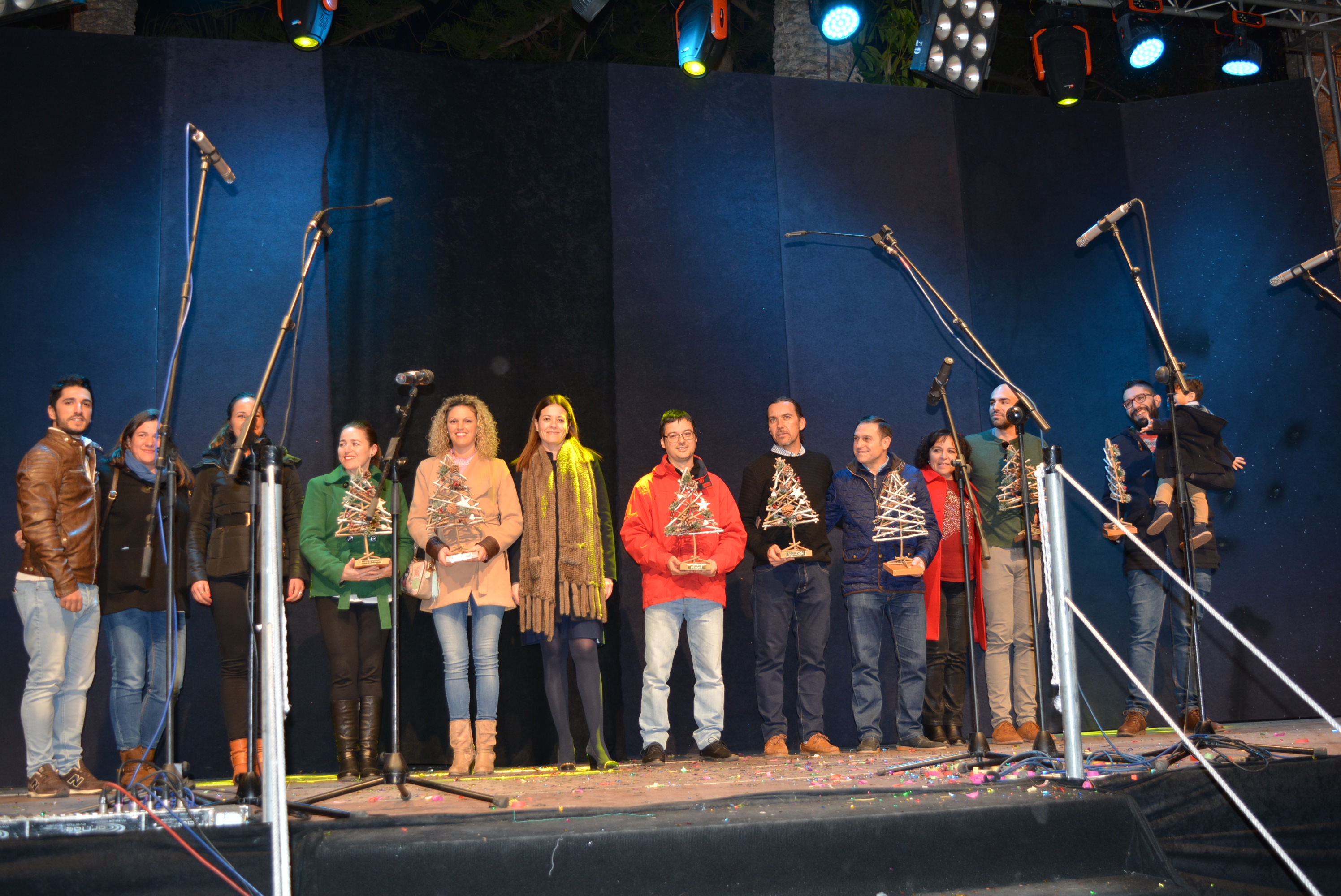 Cientos de niños participan en el tradicional Certamen de Villancicos Escolares