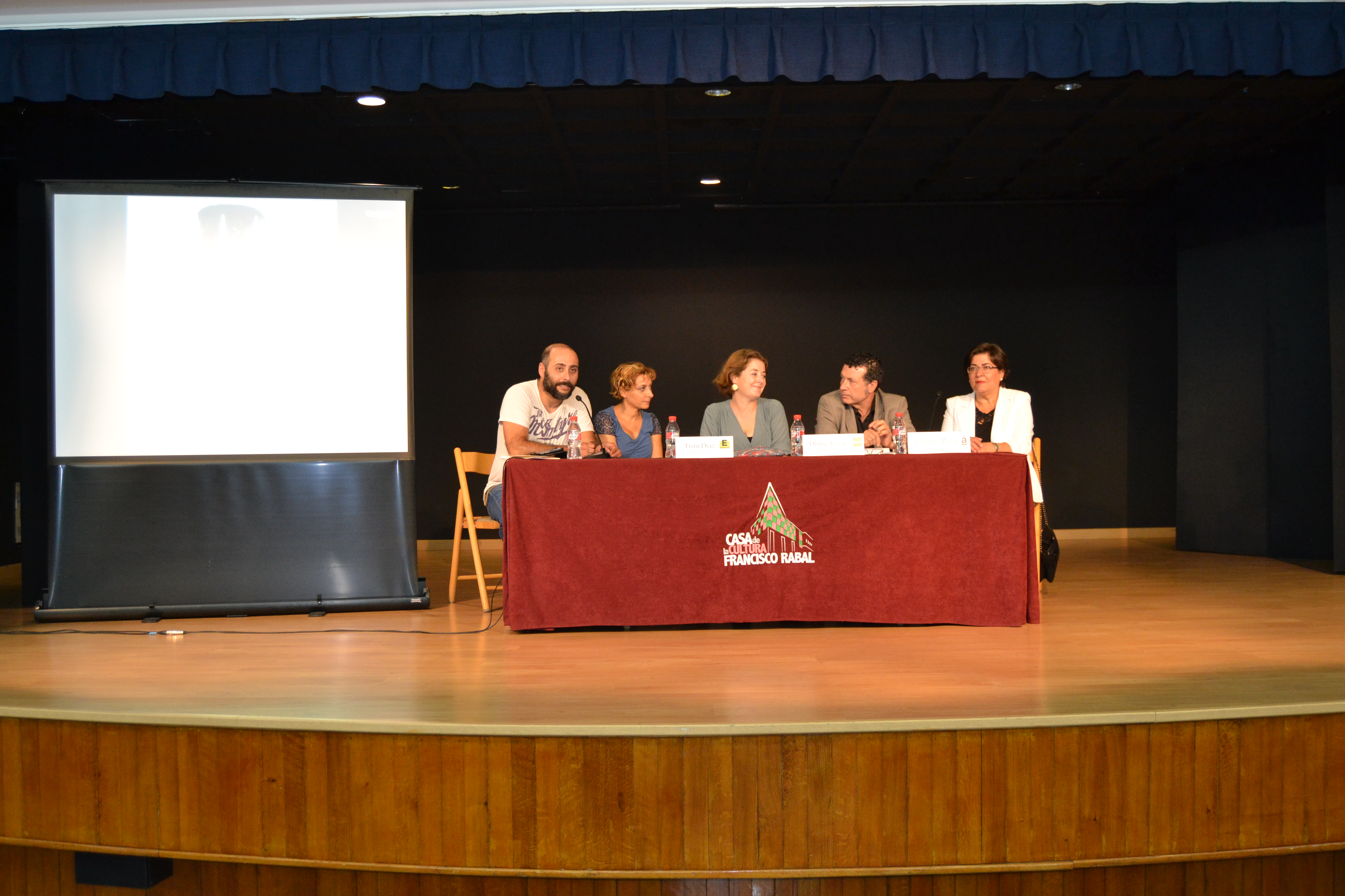 La relevancia del teatro aficionado y el papel de los nuevos creadores, eje central de la I edición de las Conferencias Off