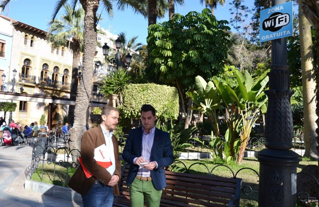 La Glorieta, El Placetón y la Plaza Gutiérrez Mellado de Águilas ya disponen de Wifi gratuito 