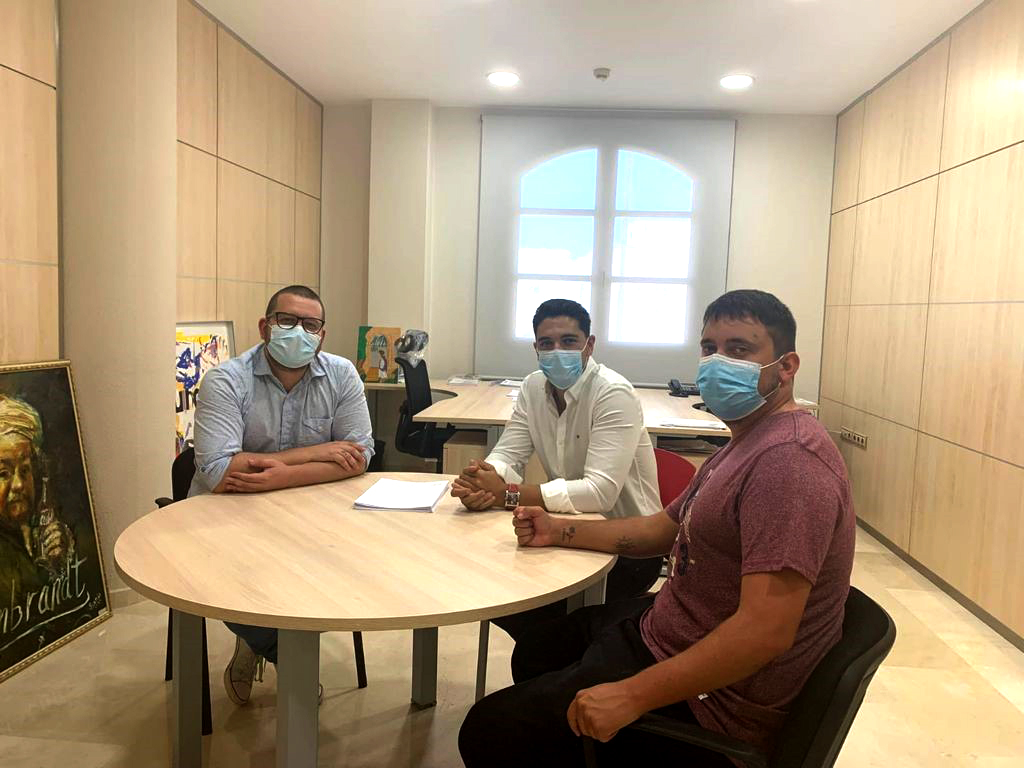 El Ayuntamiento de Águilas inicia la campaña de recogida de firmas en apoyo a la ILP para salvar el Mar Menor