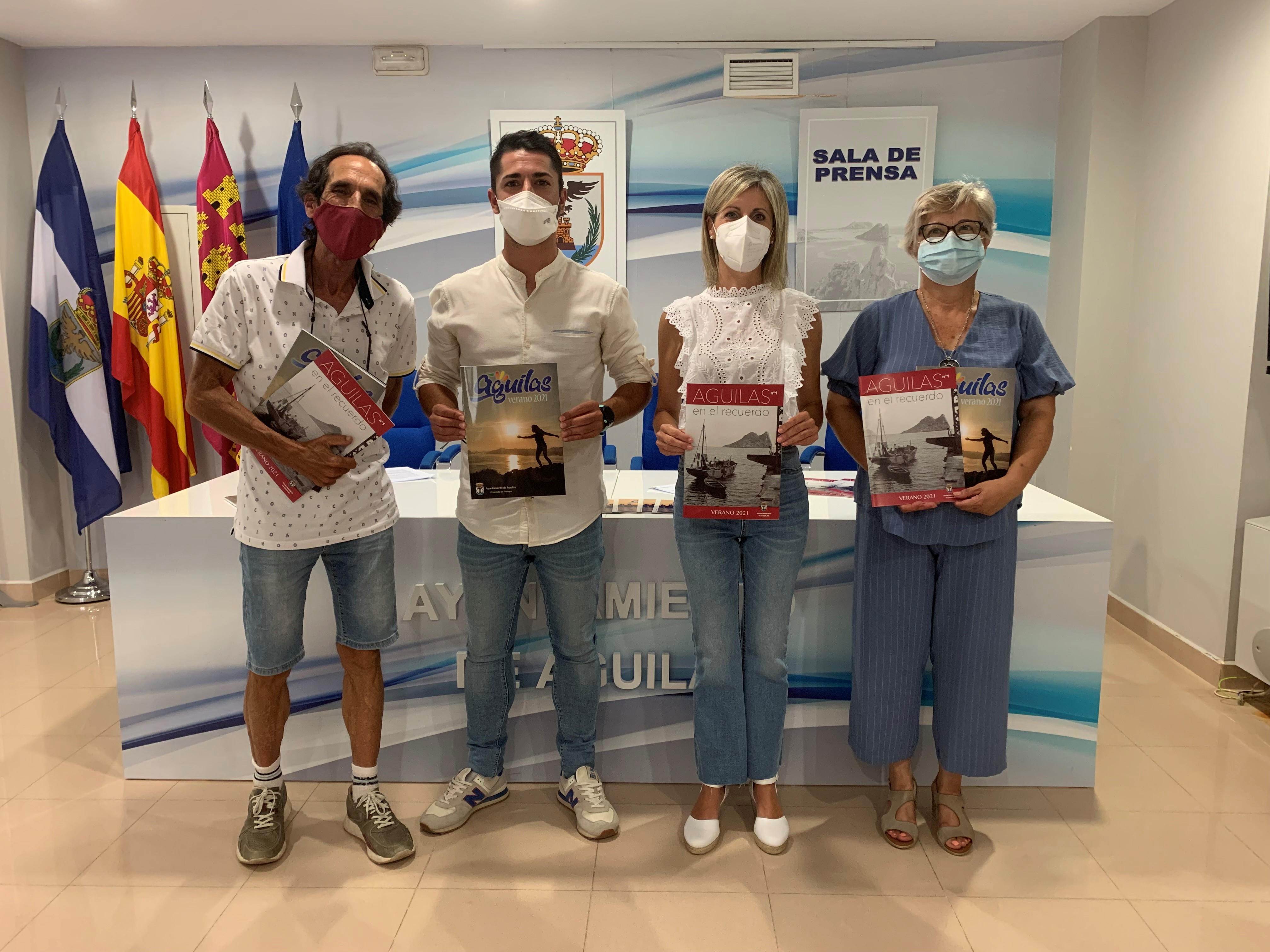 Hoy se ha presentado el Libro de Festejos cuya recaudación se destinará la Asociación Águilas Down