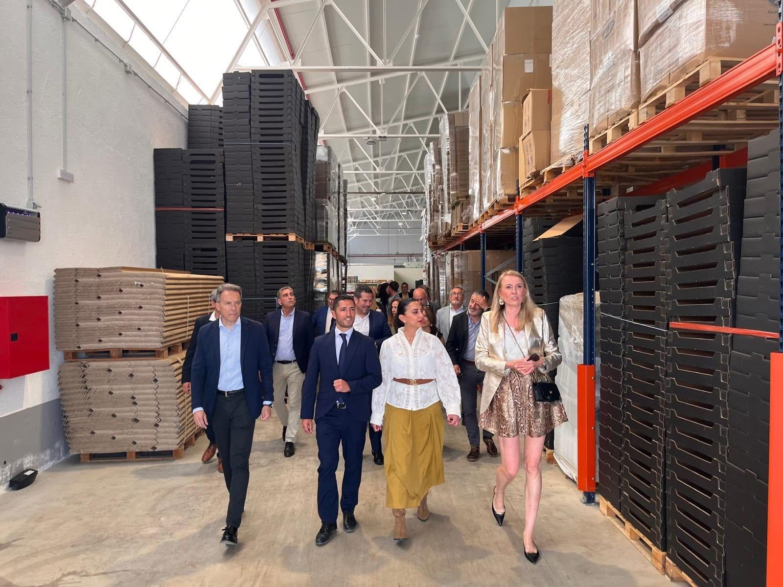 Looije inaugura en Ramonete una nueva planta de envasado y refuerza su apuesta por el empleo y la innovación