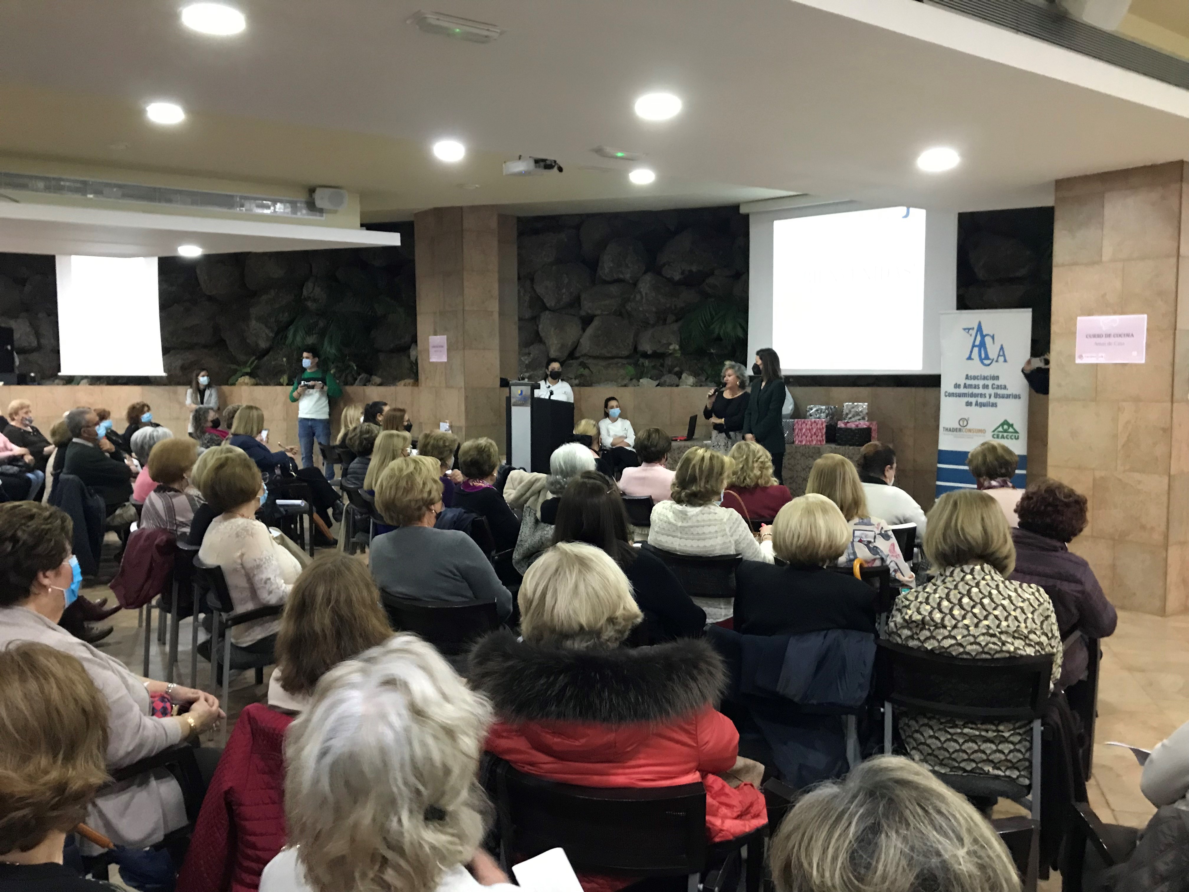 La Asociación de Amas de Casa retoma su tradicional curso de cocina