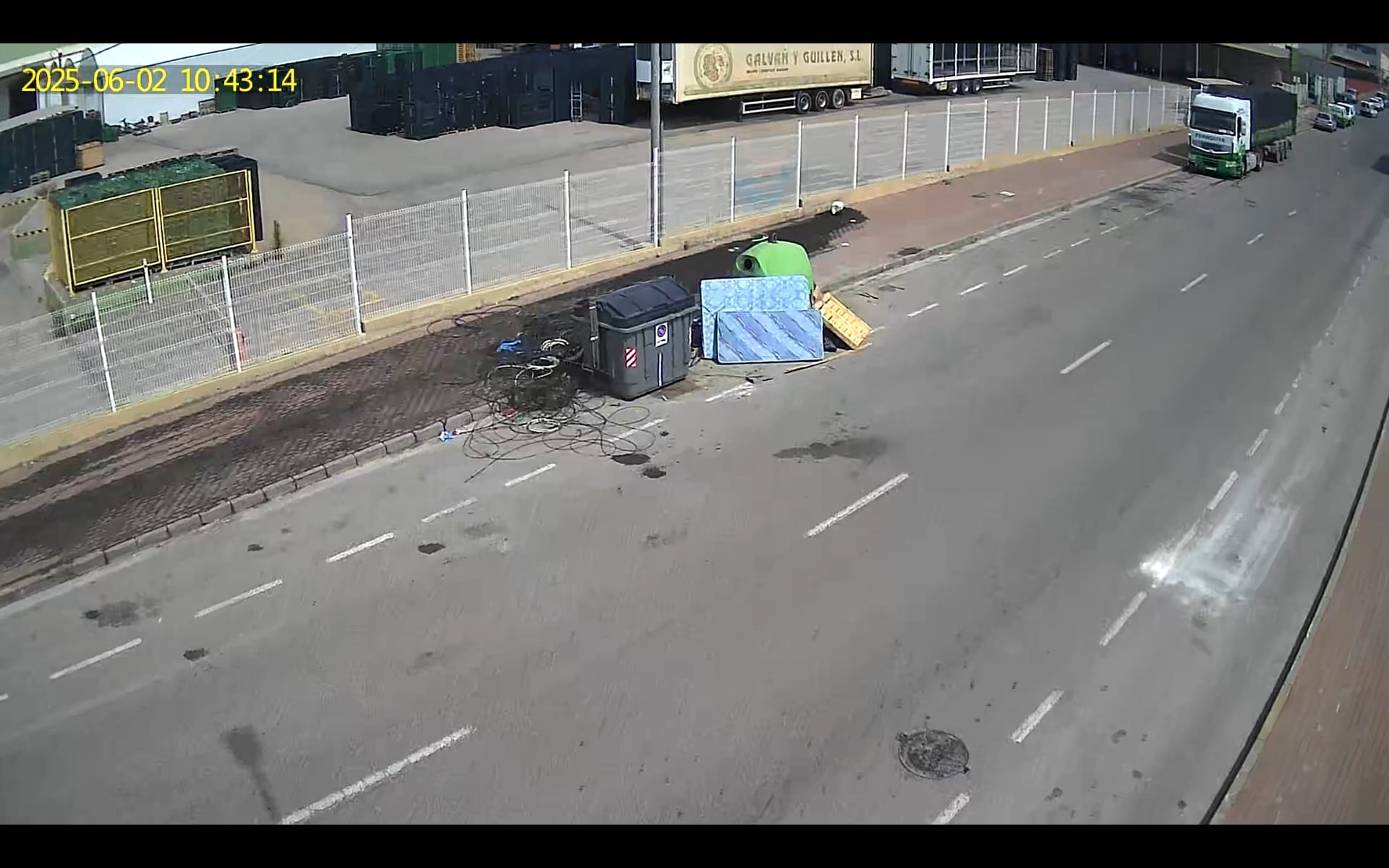 Policía Local impone varias sanciones por vertidos ilegales de basura y escombros