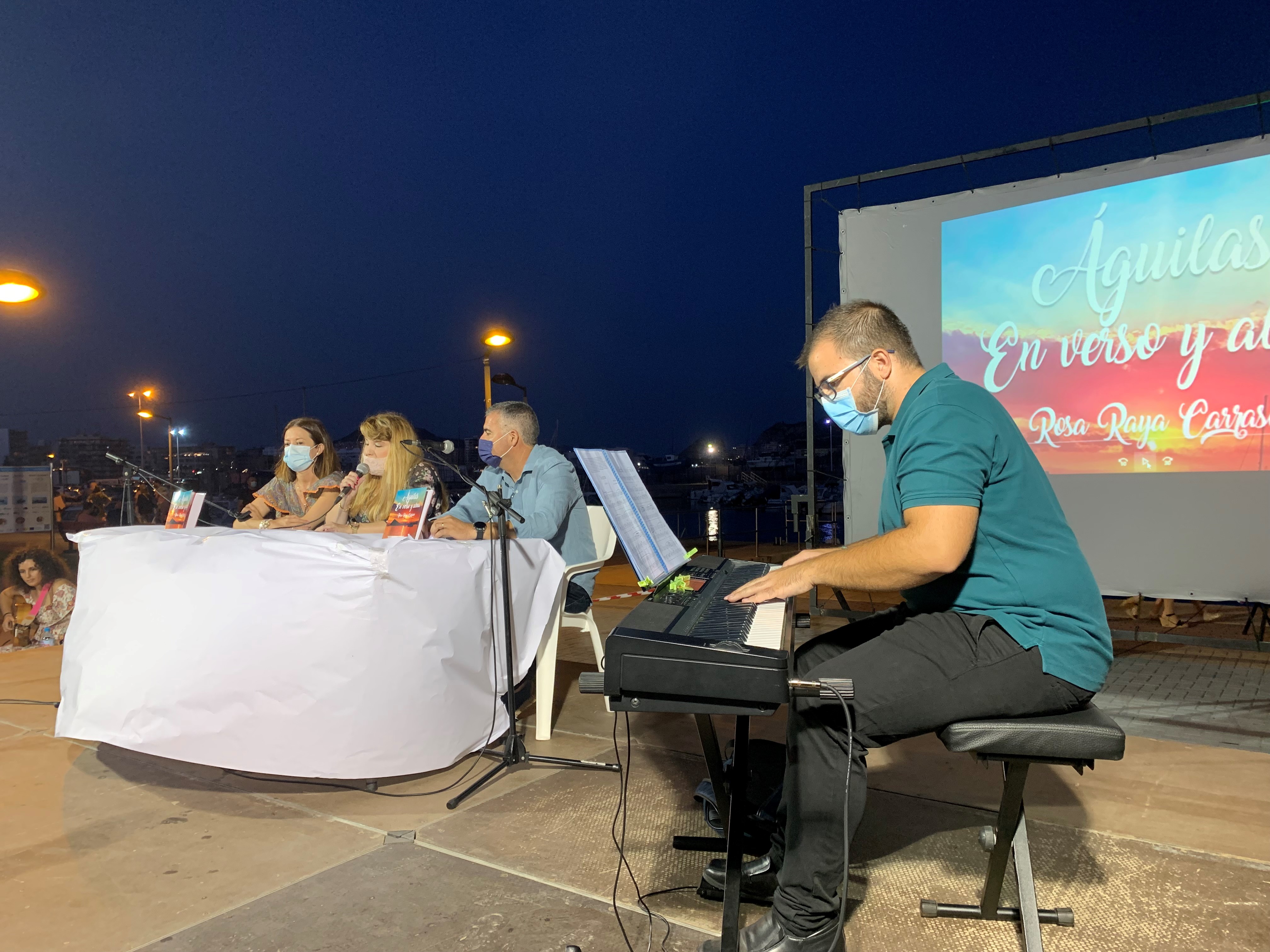 Rosa Raya presenta “Águilas en verso y alma” en la II Feria del Libro de Autor