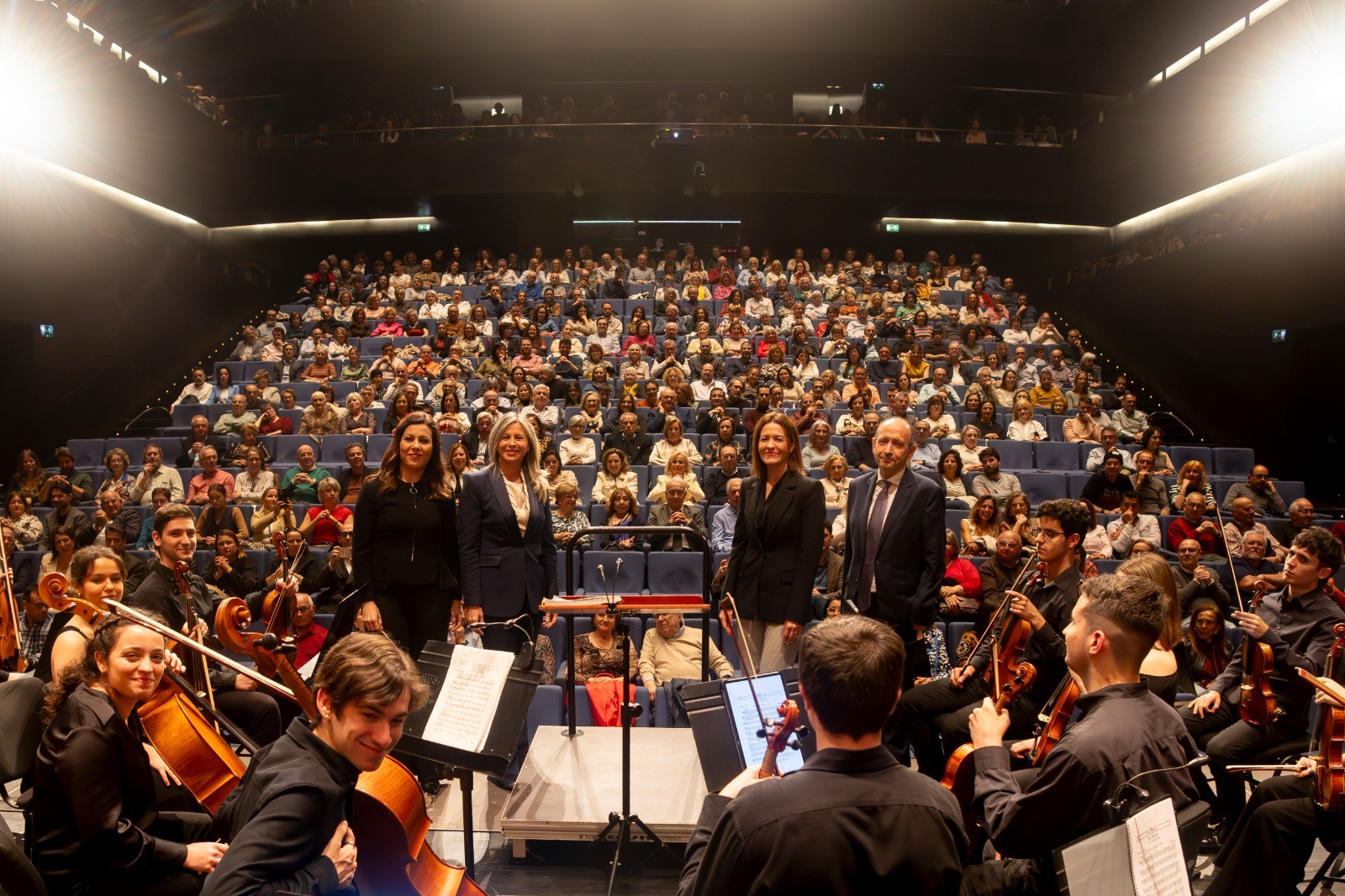 Sublime interpretación de “Los Planetas” del Coro y Orquesta Sinfónica del CSMM