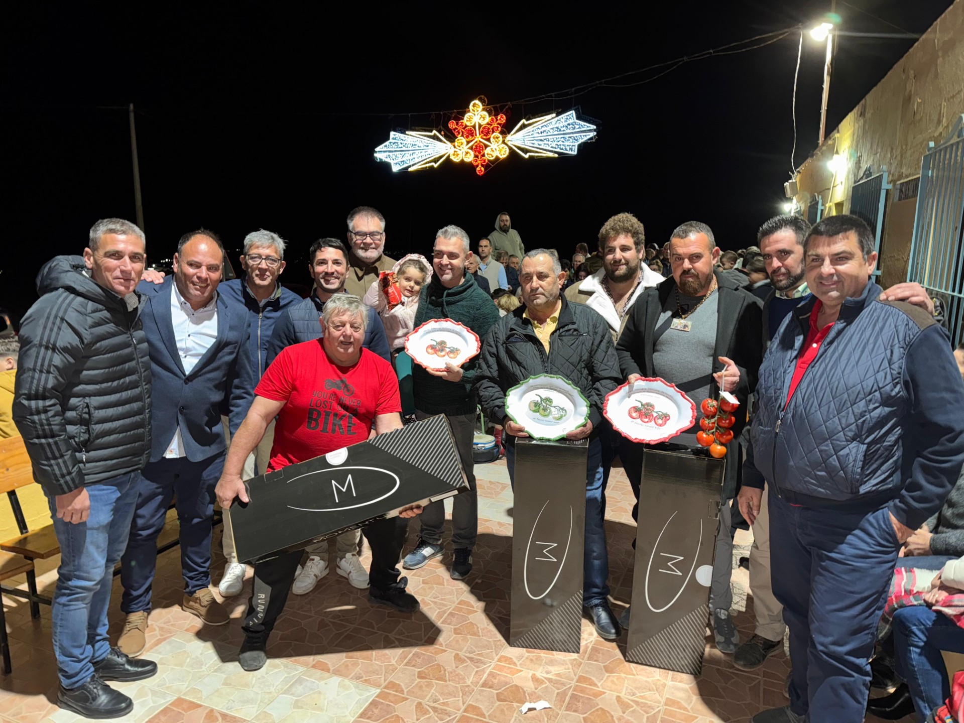 Aroa López y Asensio López resultaron ganadores del XXVIII Concurso de Ramillete de Tomate