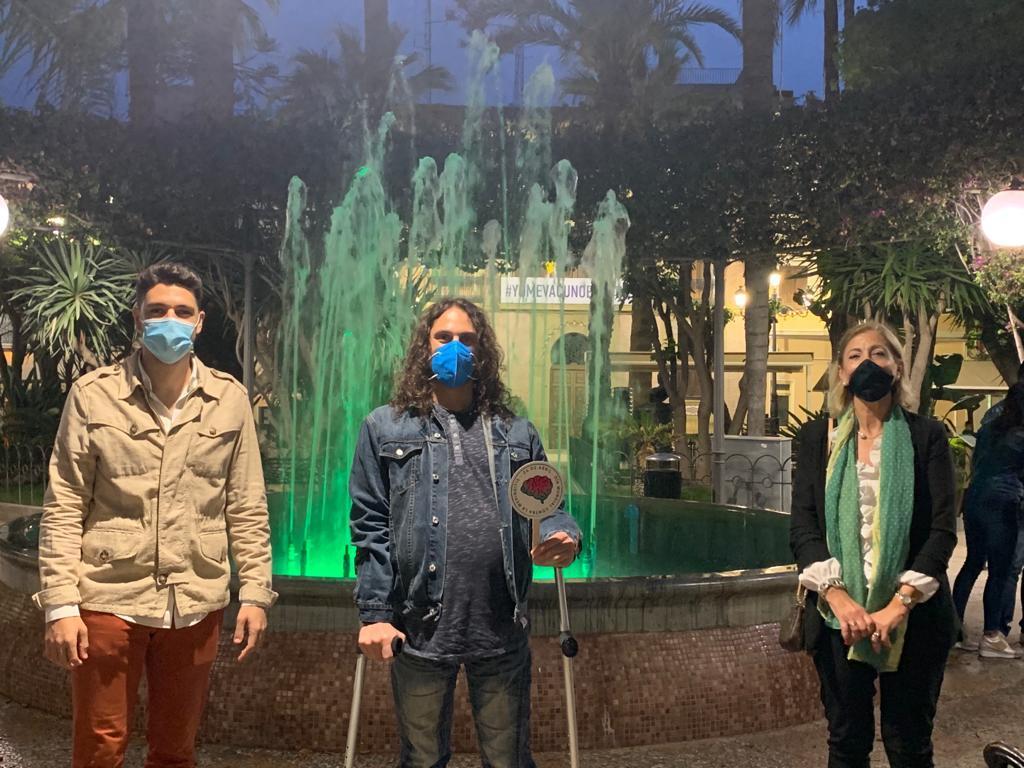 La Pava de la Balsa se ilumina en verde con motivo del Día Mundial Contra la Meningitis